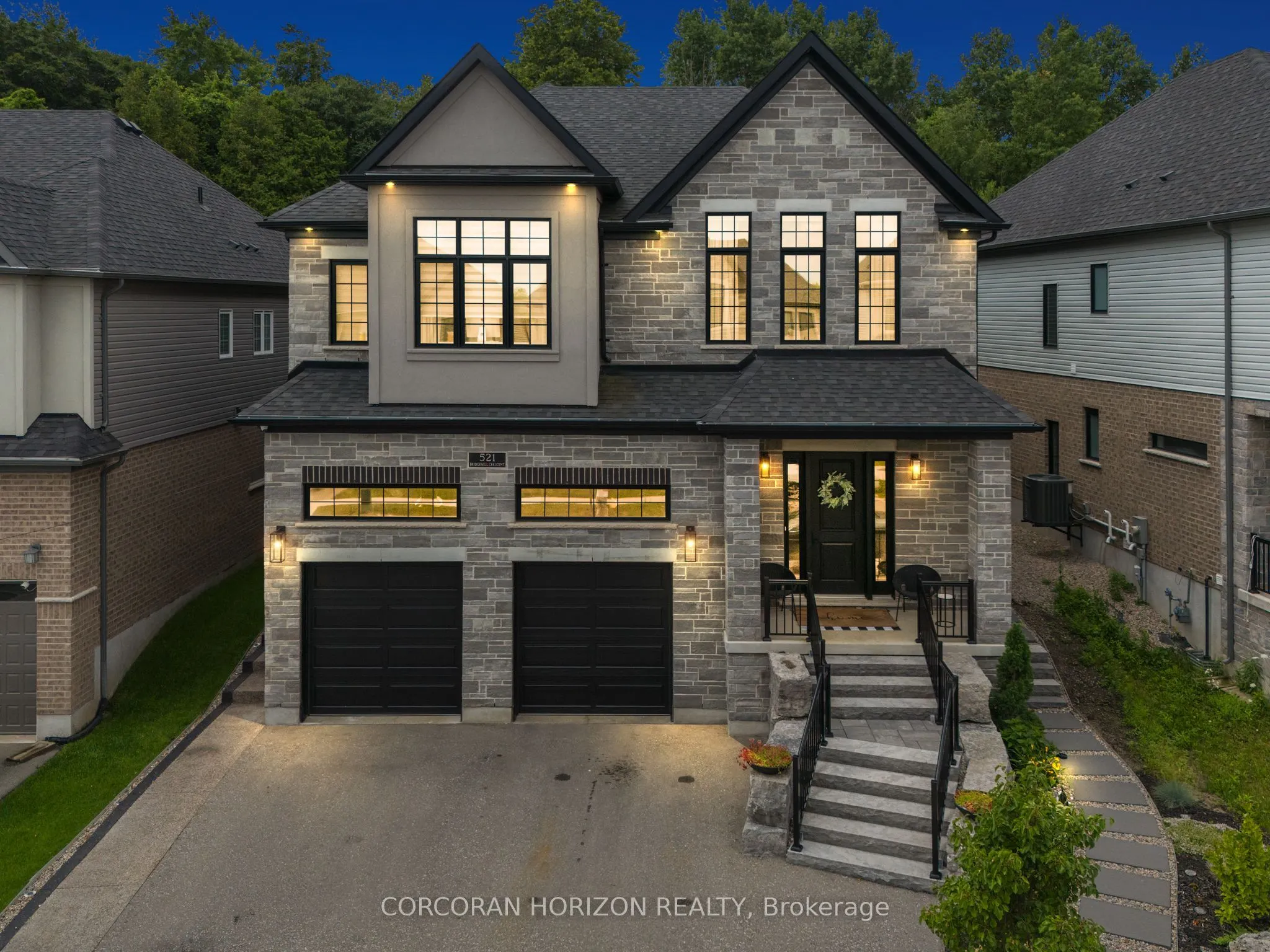 521 Bridgemill Crescent