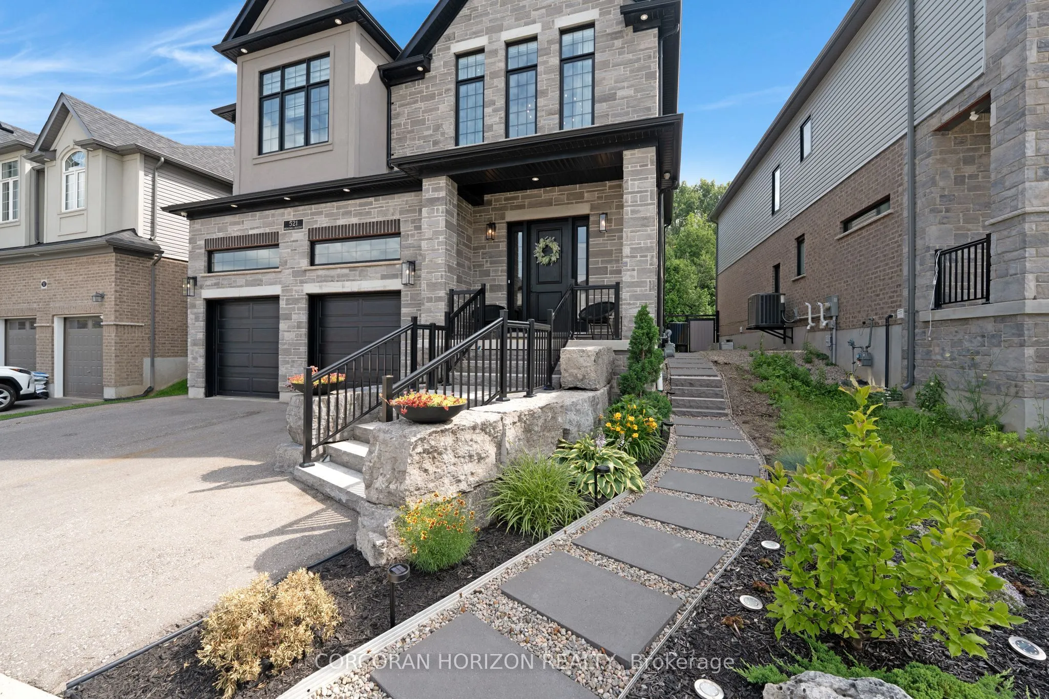 521 Bridgemill Crescent