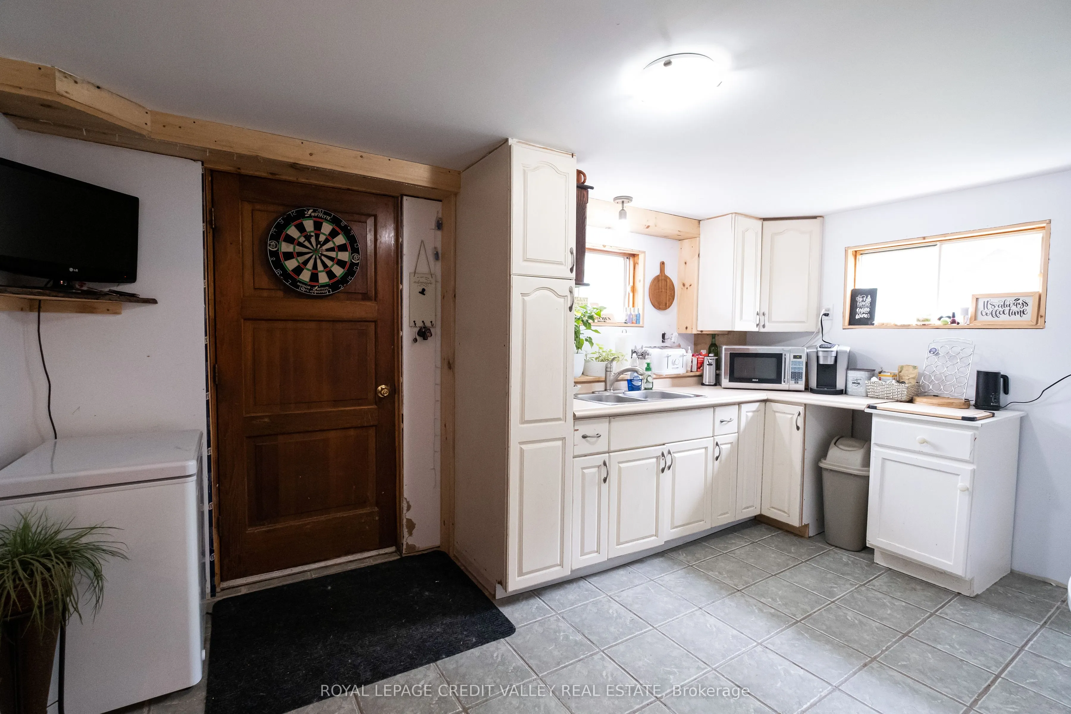 4876 Stirling-Marmora Road