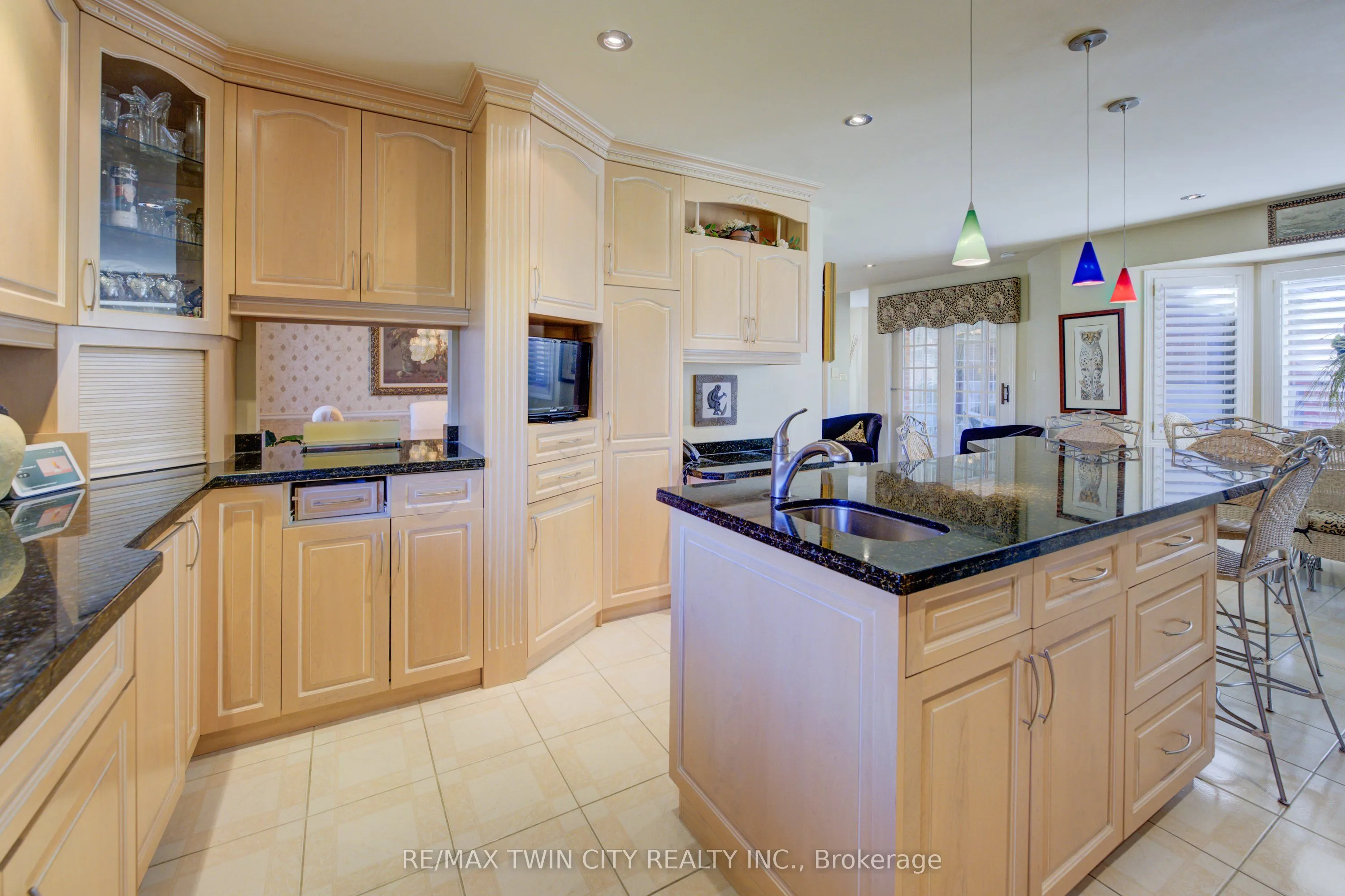 592 Manorwood Court