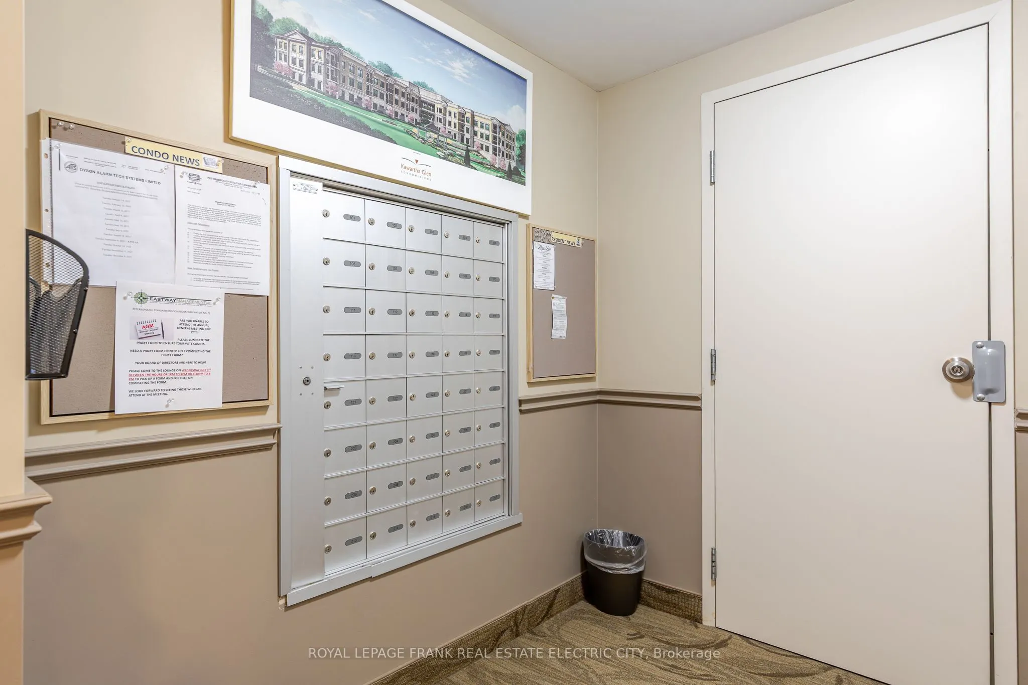 869 Clonsilla Avenue, #217