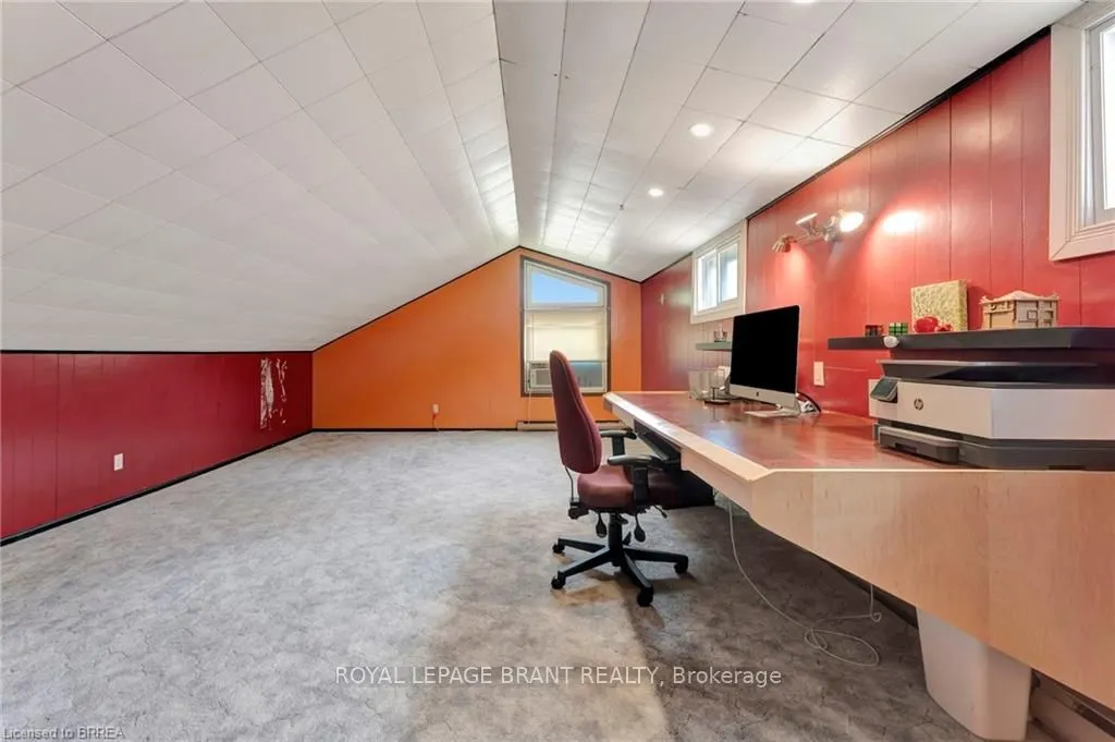2257 Swimming Pool Road
