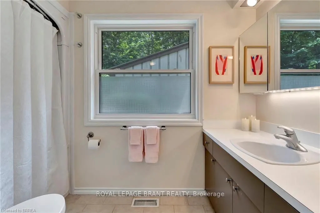 2257 Swimming Pool Road