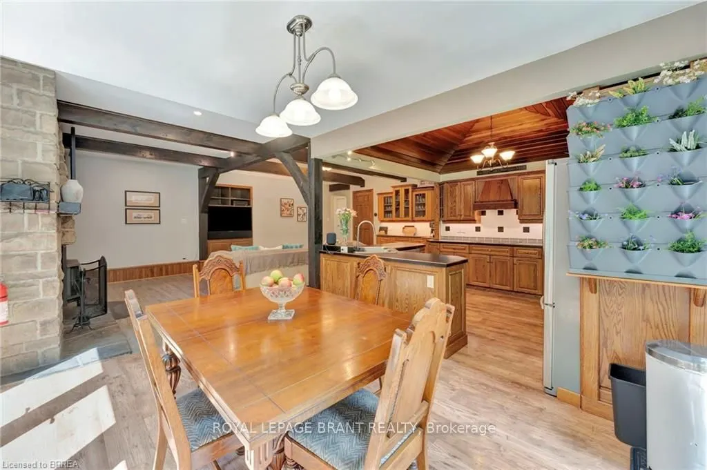 2257 Swimming Pool Road