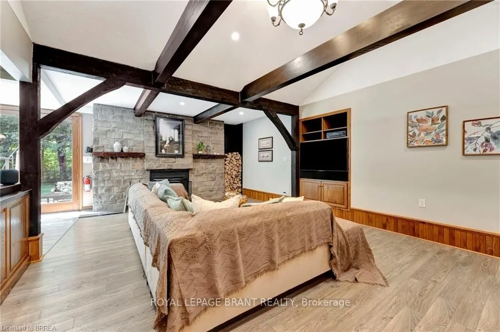 2257 Swimming Pool Road
