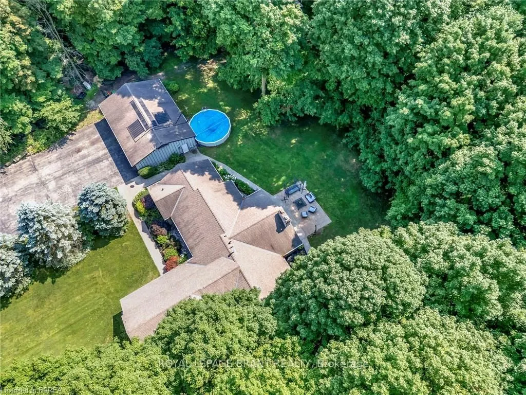 2257 Swimming Pool Road