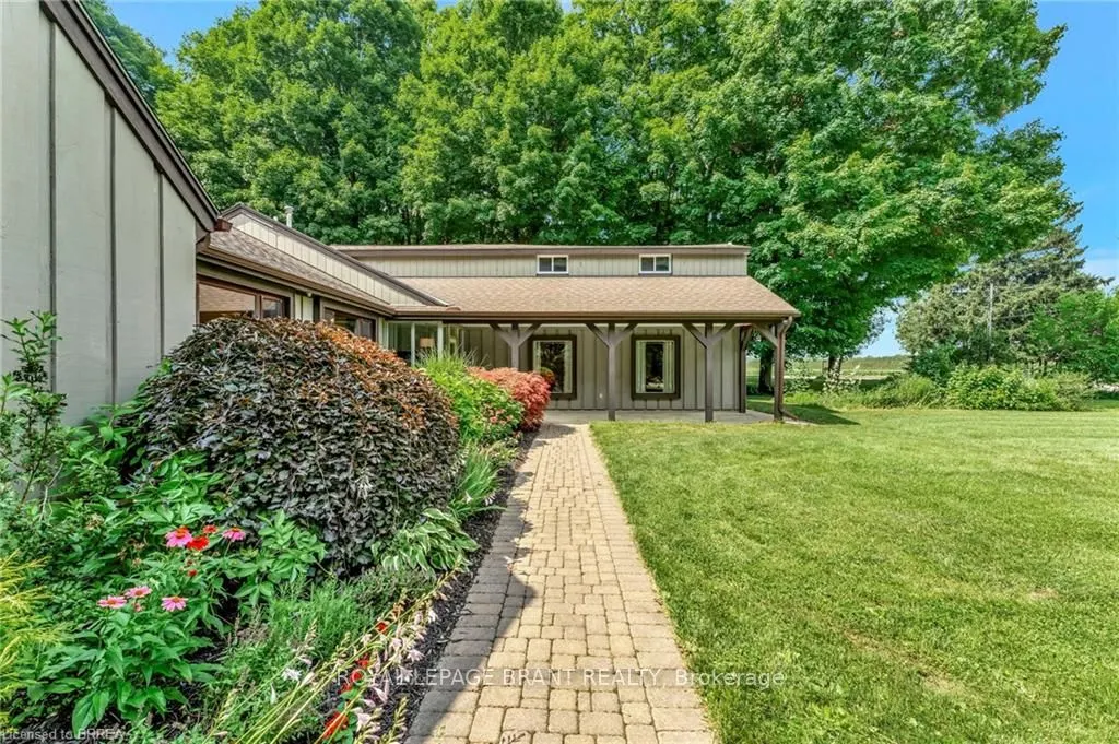 2257 Swimming Pool Road