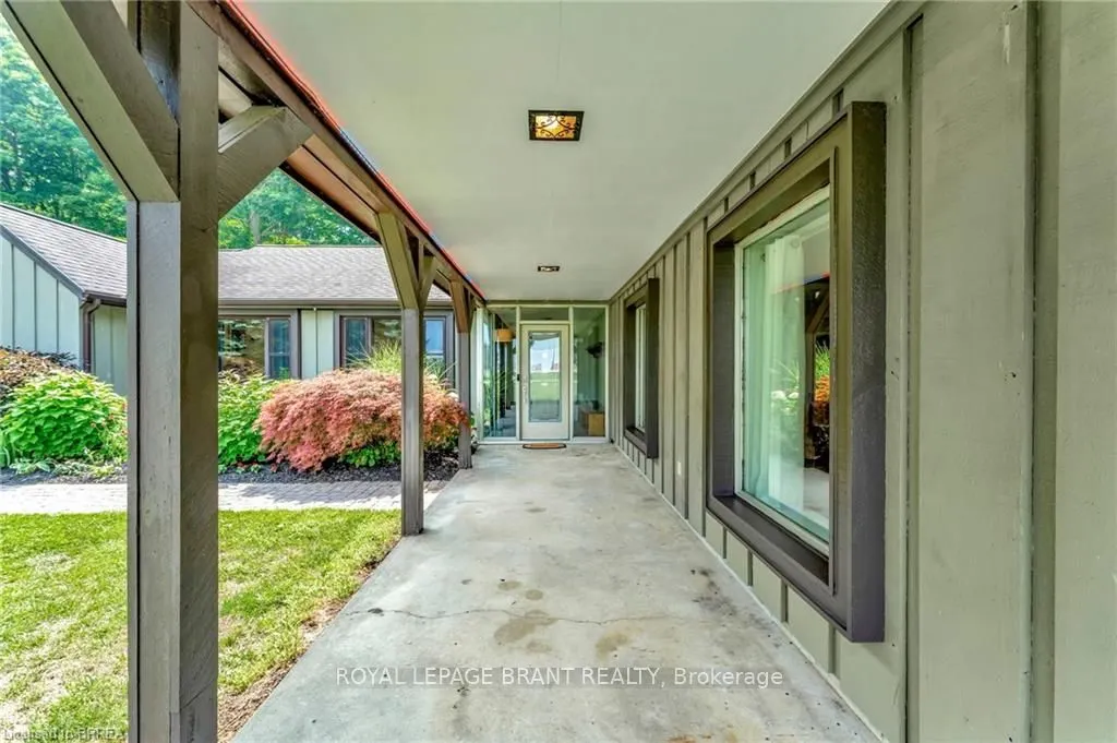 2257 Swimming Pool Road