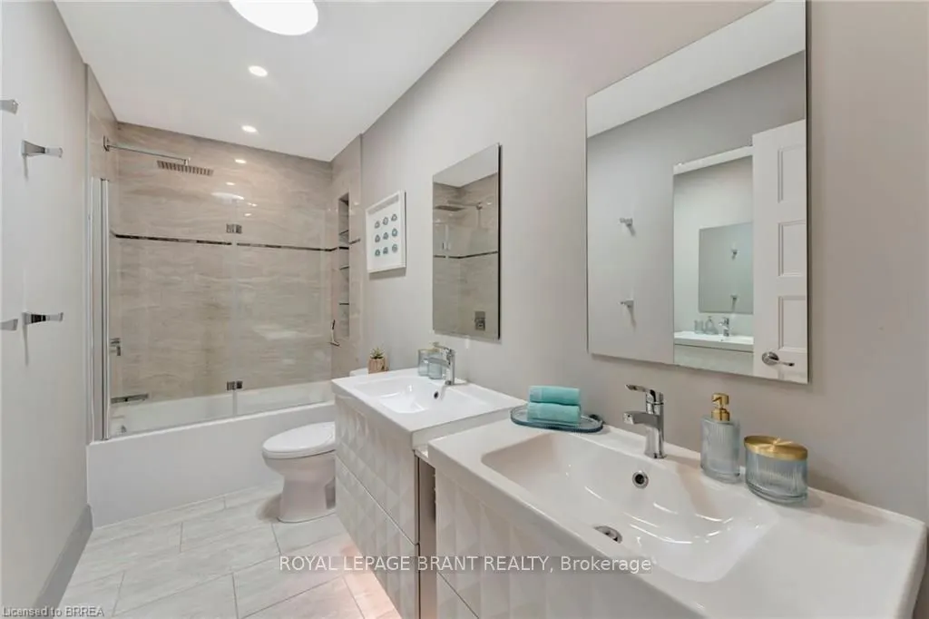 2257 Swimming Pool Road