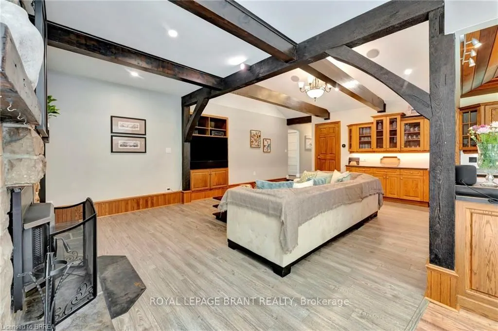 2257 Swimming Pool Road