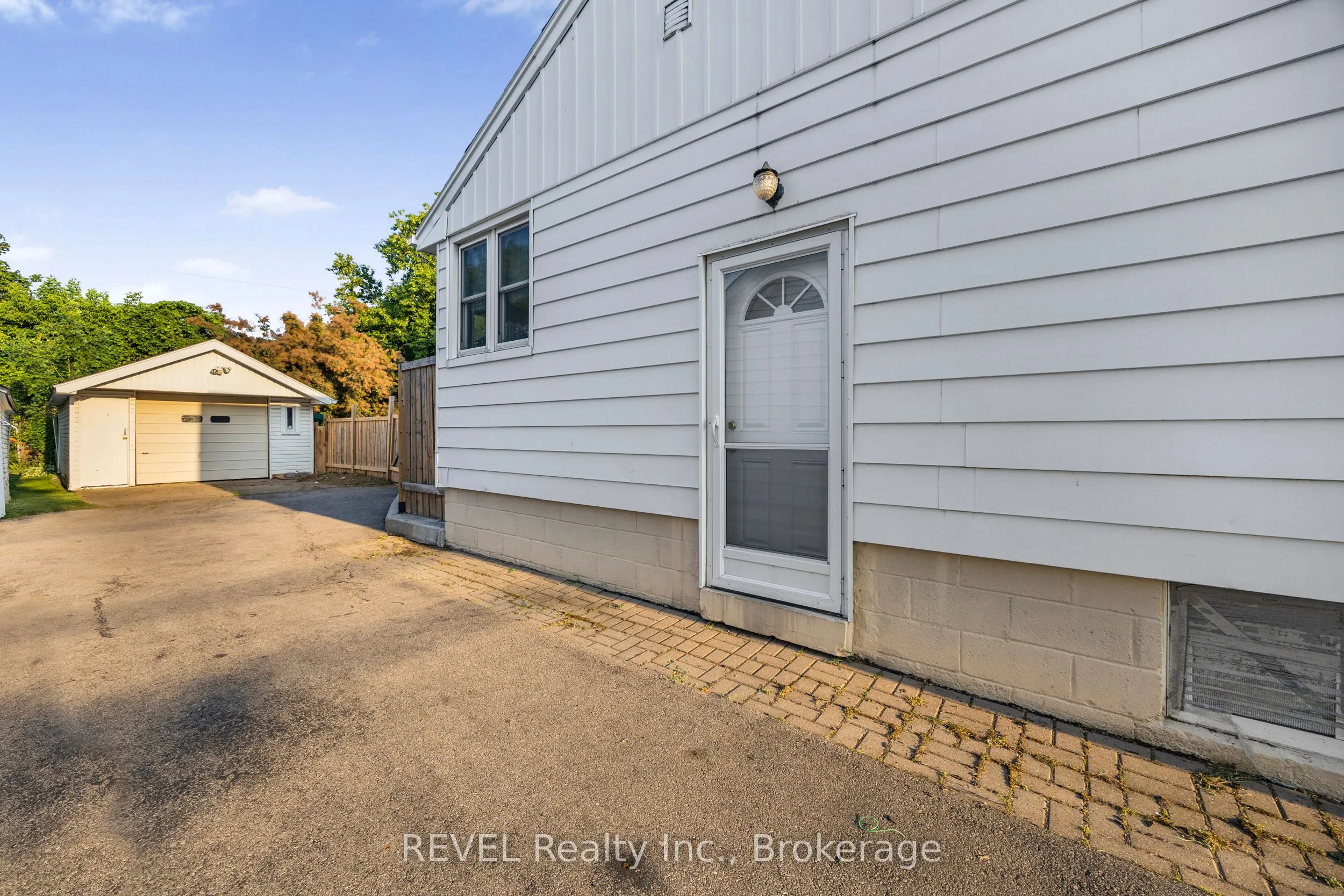 146 Gray Road