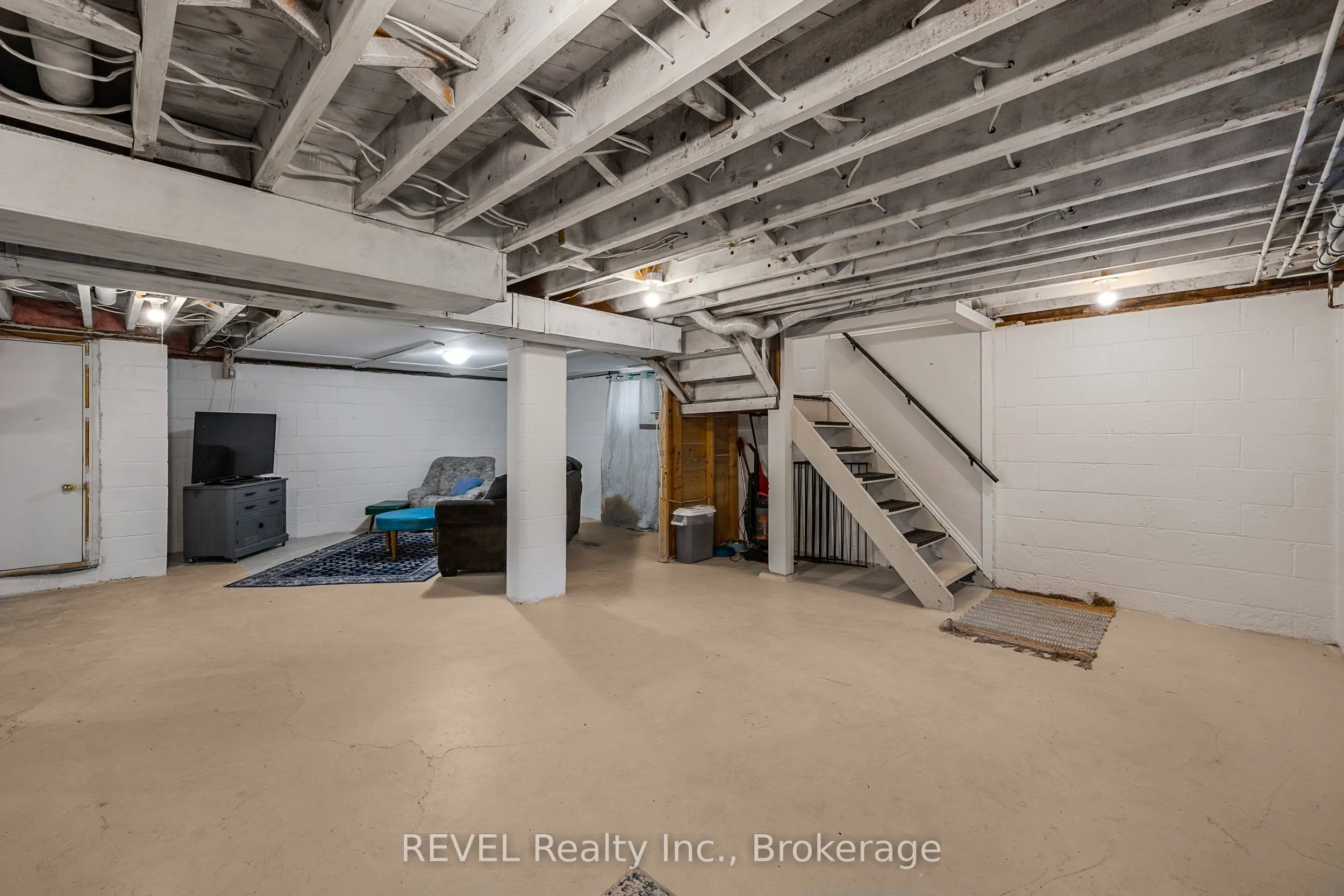 146 Gray Road