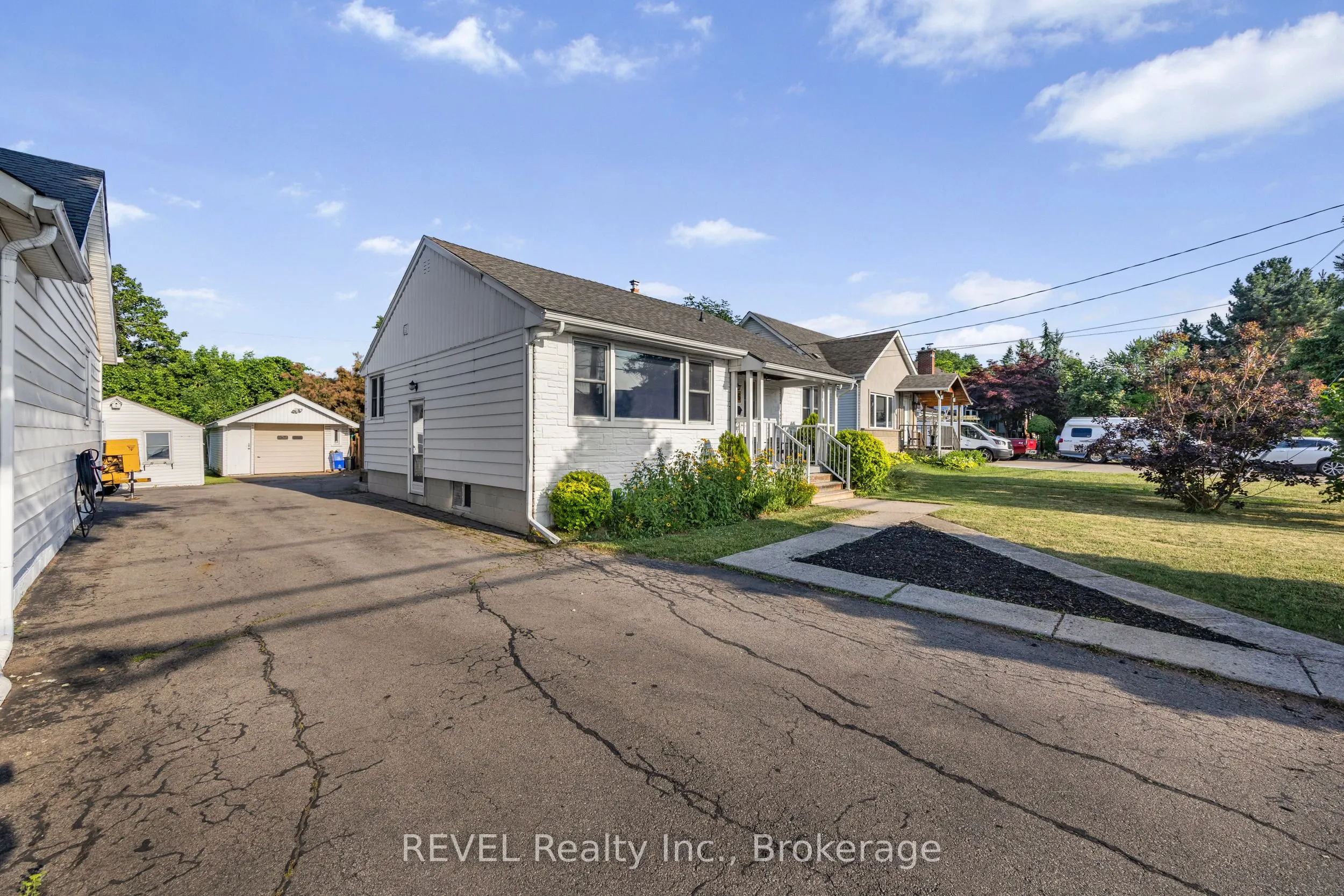 146 Gray Road