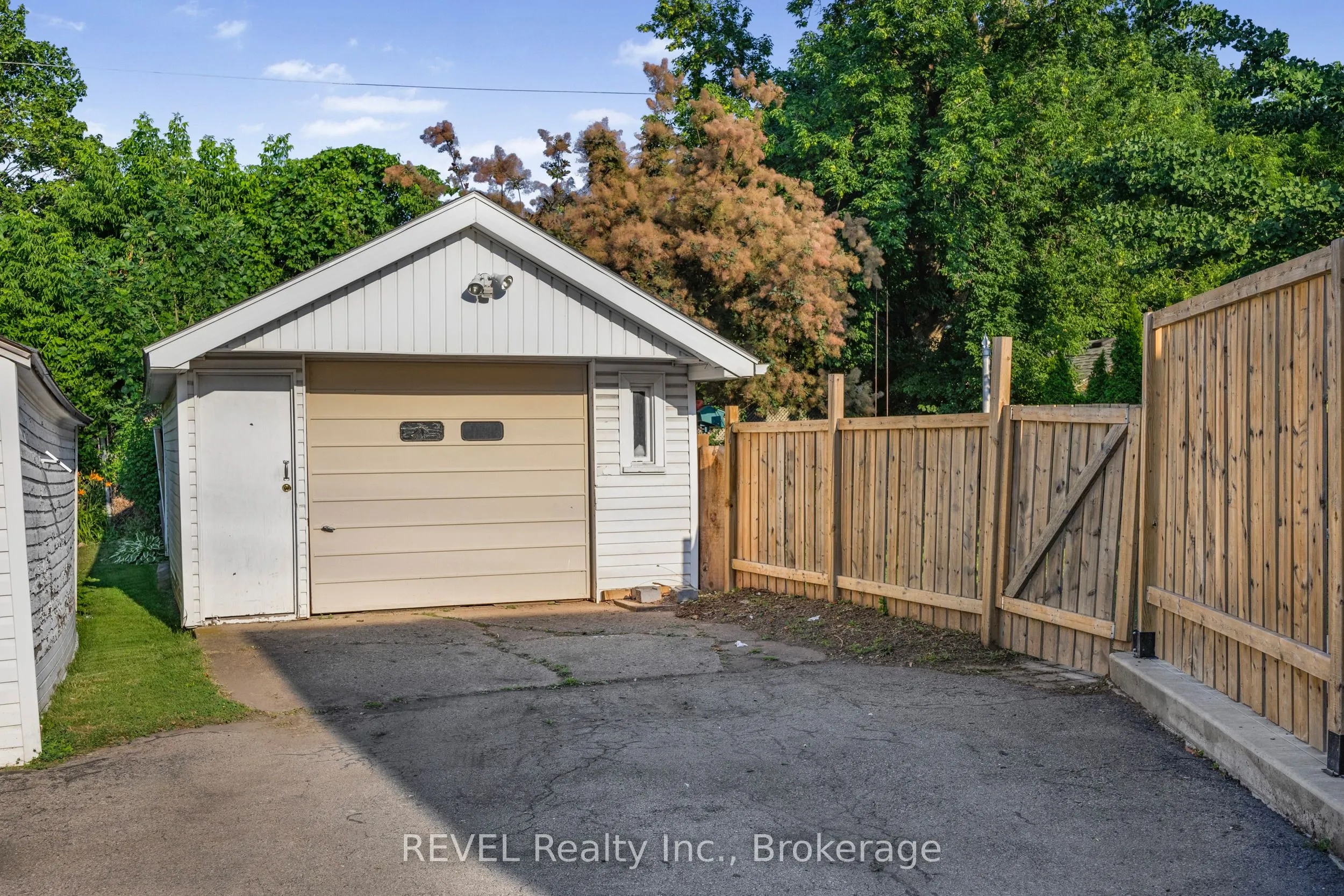 146 Gray Road