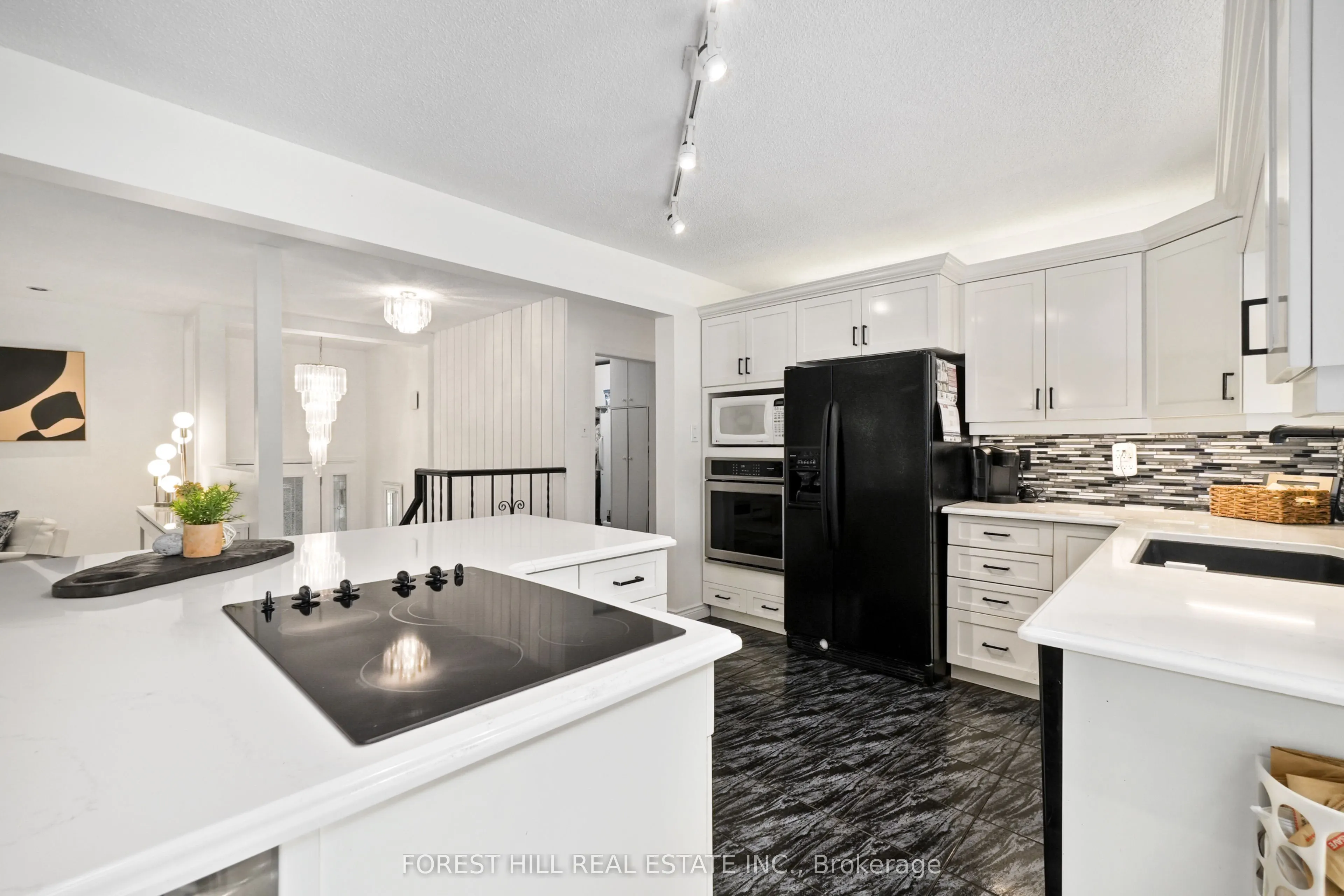 285 Cottonwood Drive