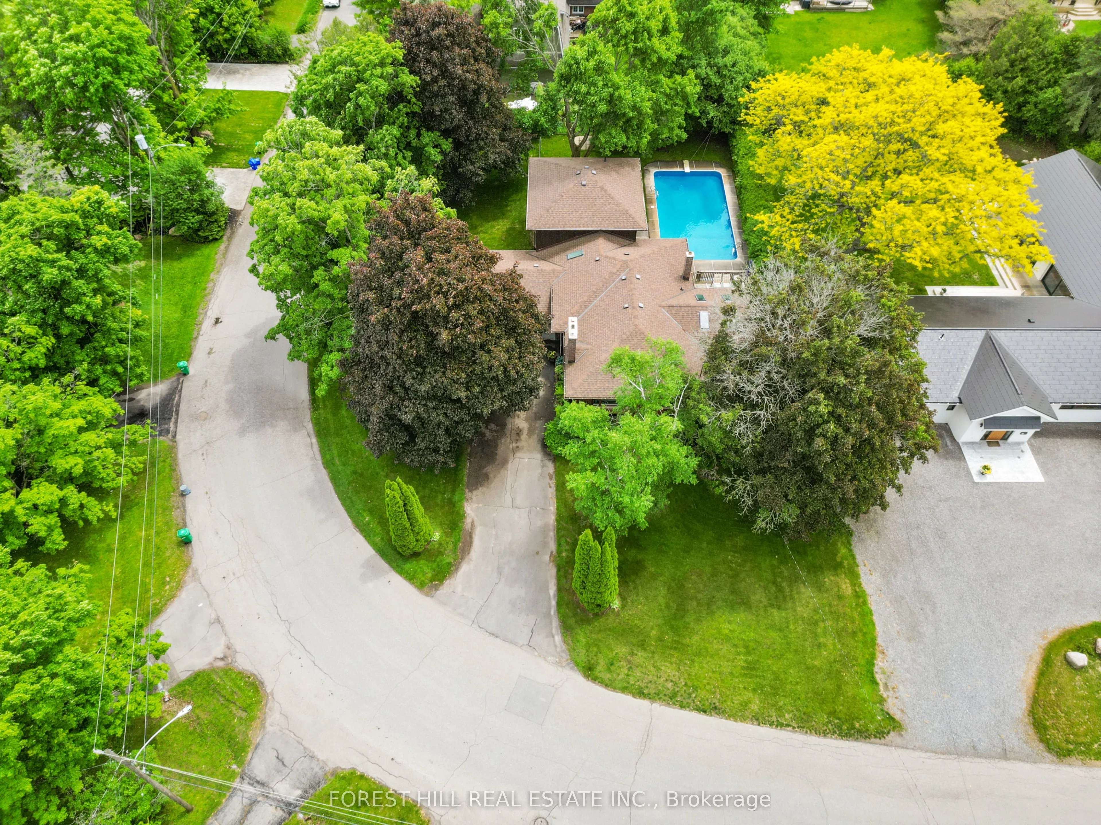 285 Cottonwood Drive