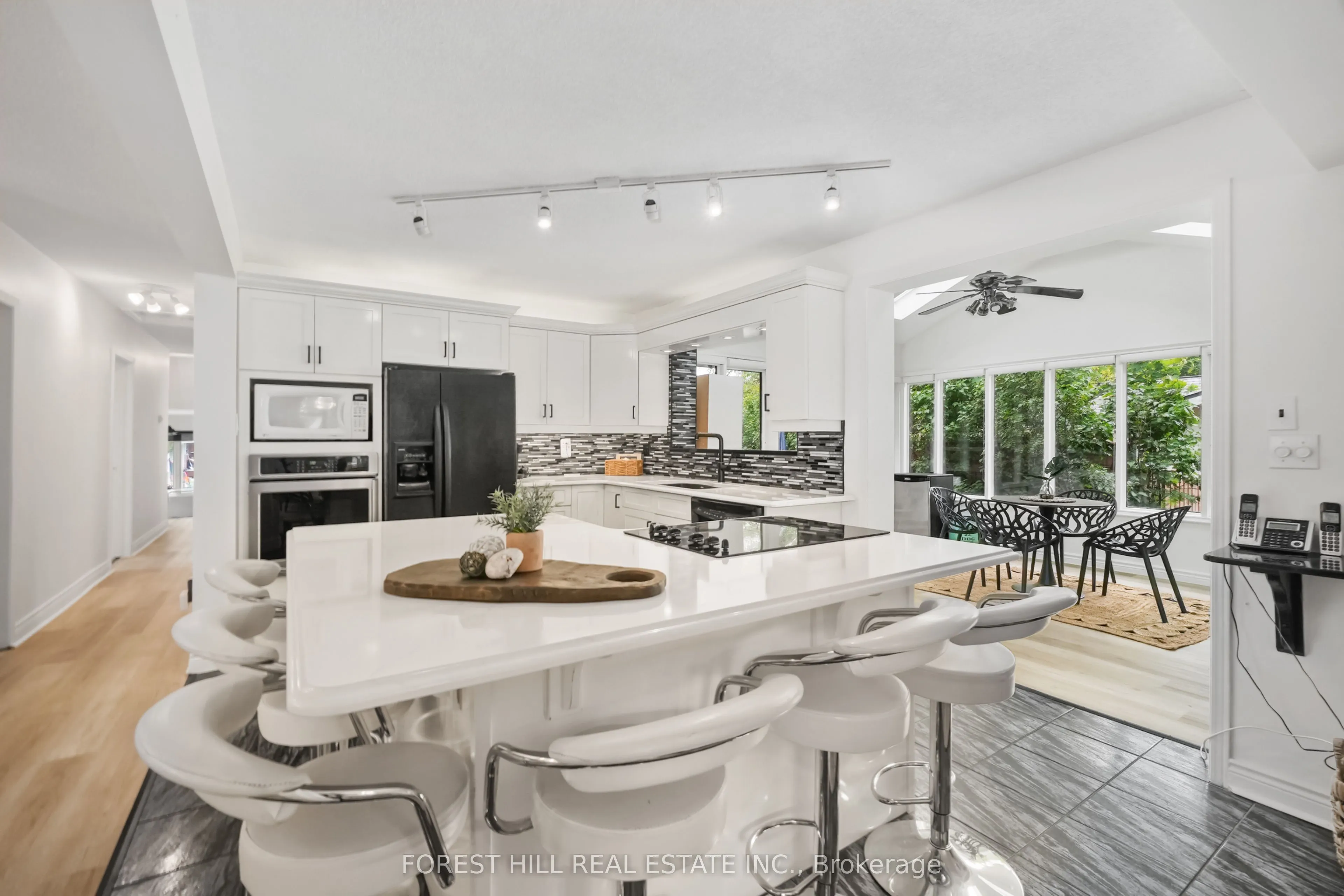 285 Cottonwood Drive