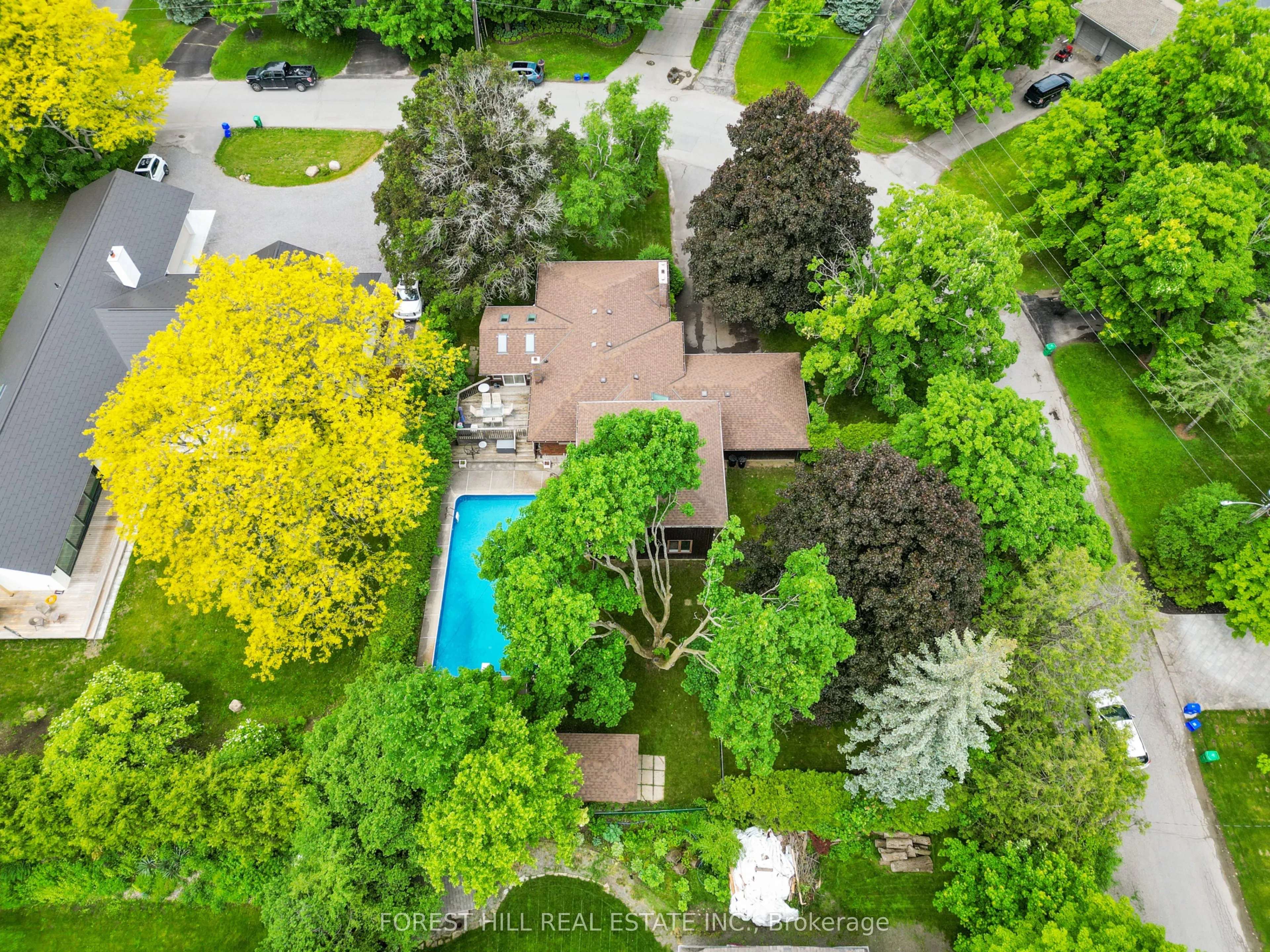 285 Cottonwood Drive