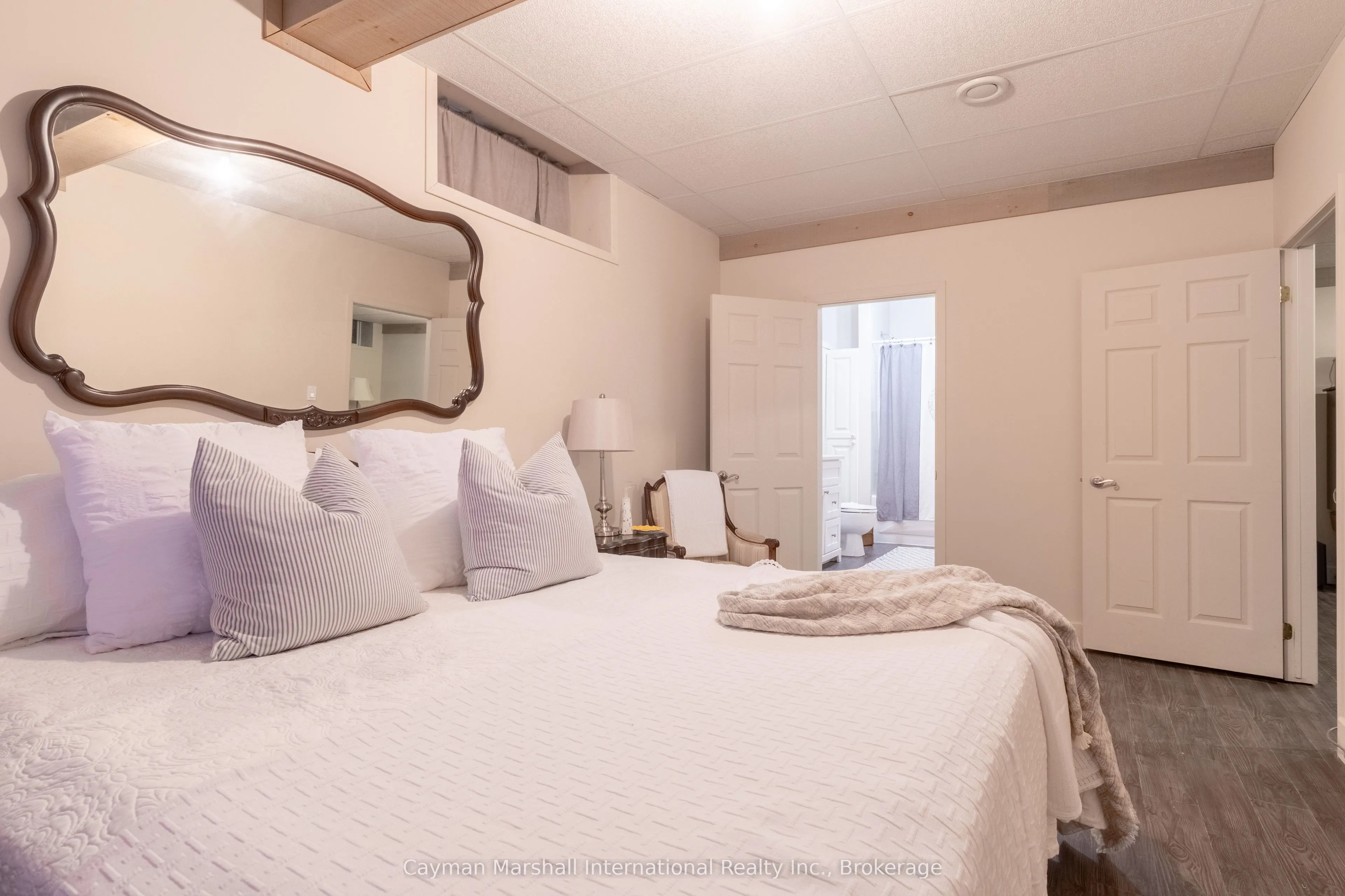 1509 Muskoka Road 118 Road W