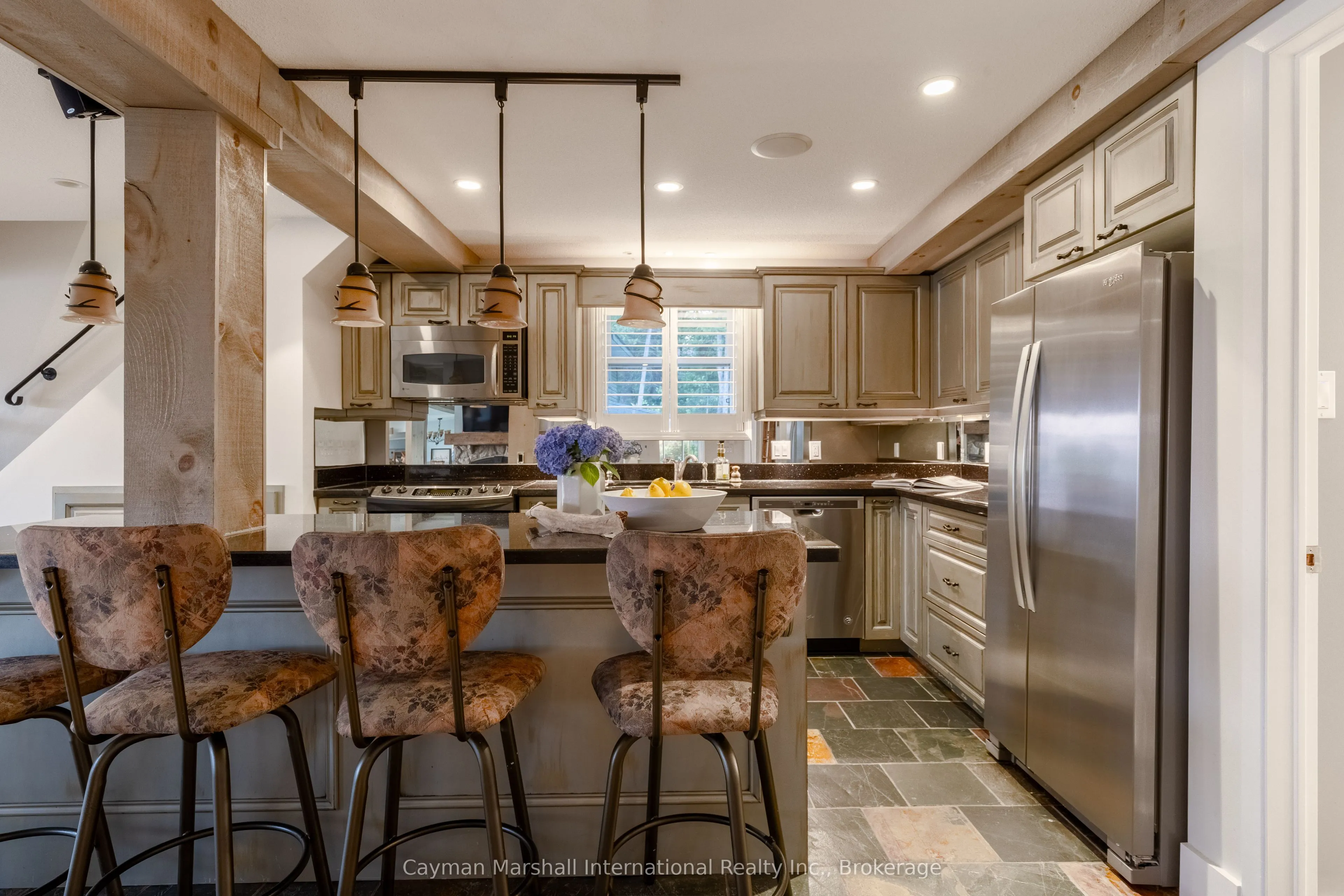 1509 Muskoka Road 118 Road W