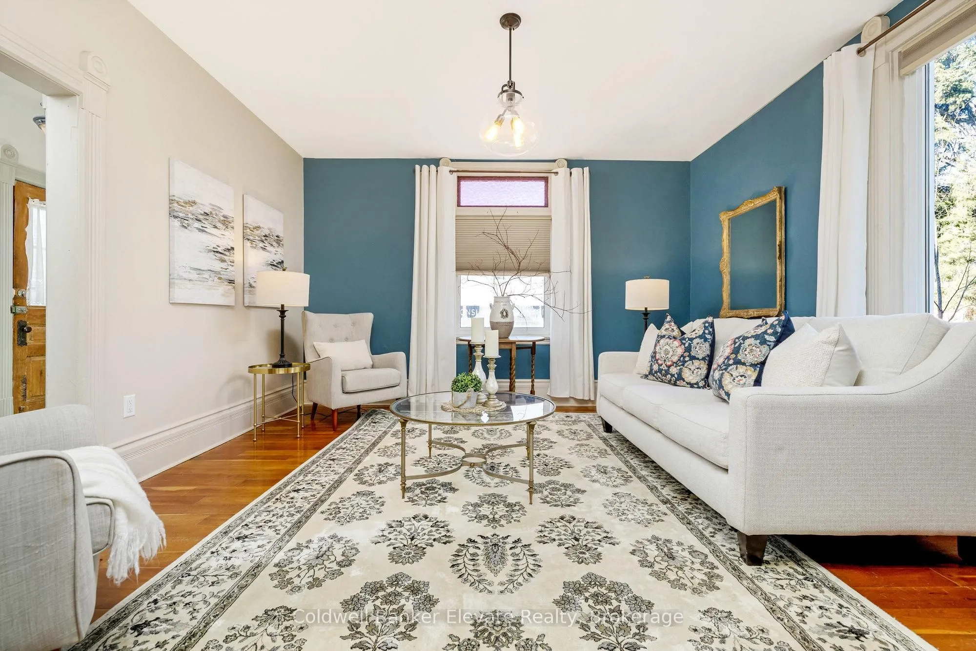 87 Trafalgar Road N