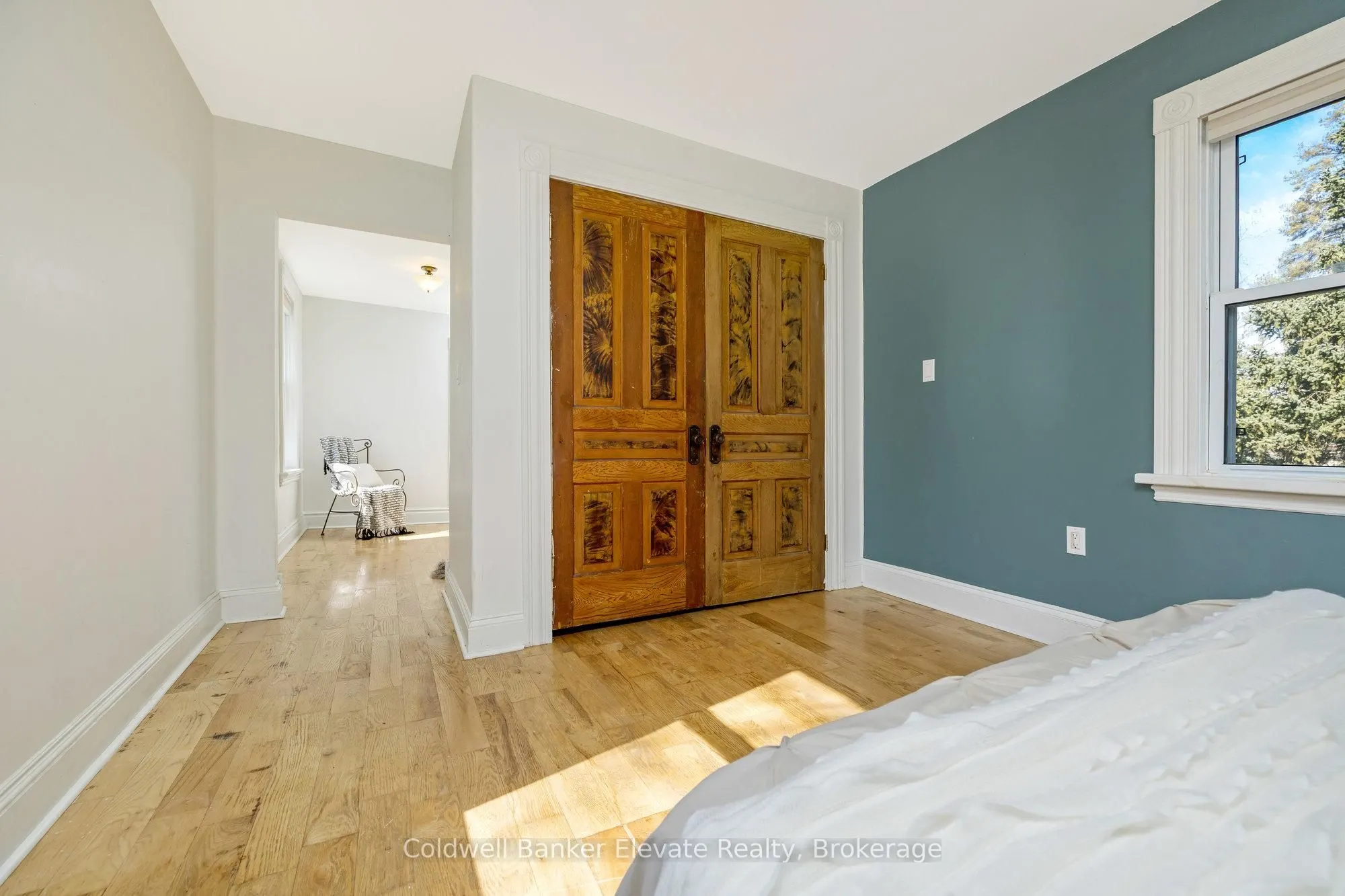 87 Trafalgar Road N