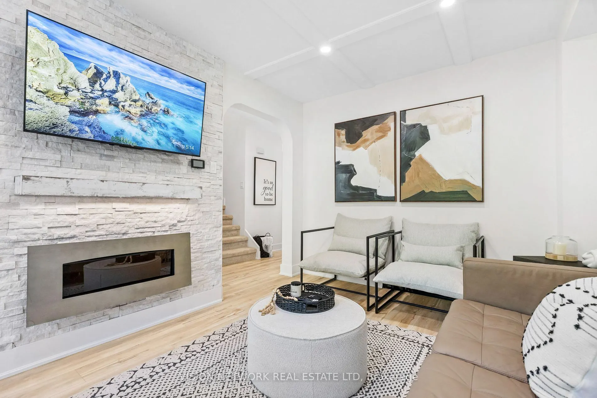 168 Gibson Crescent