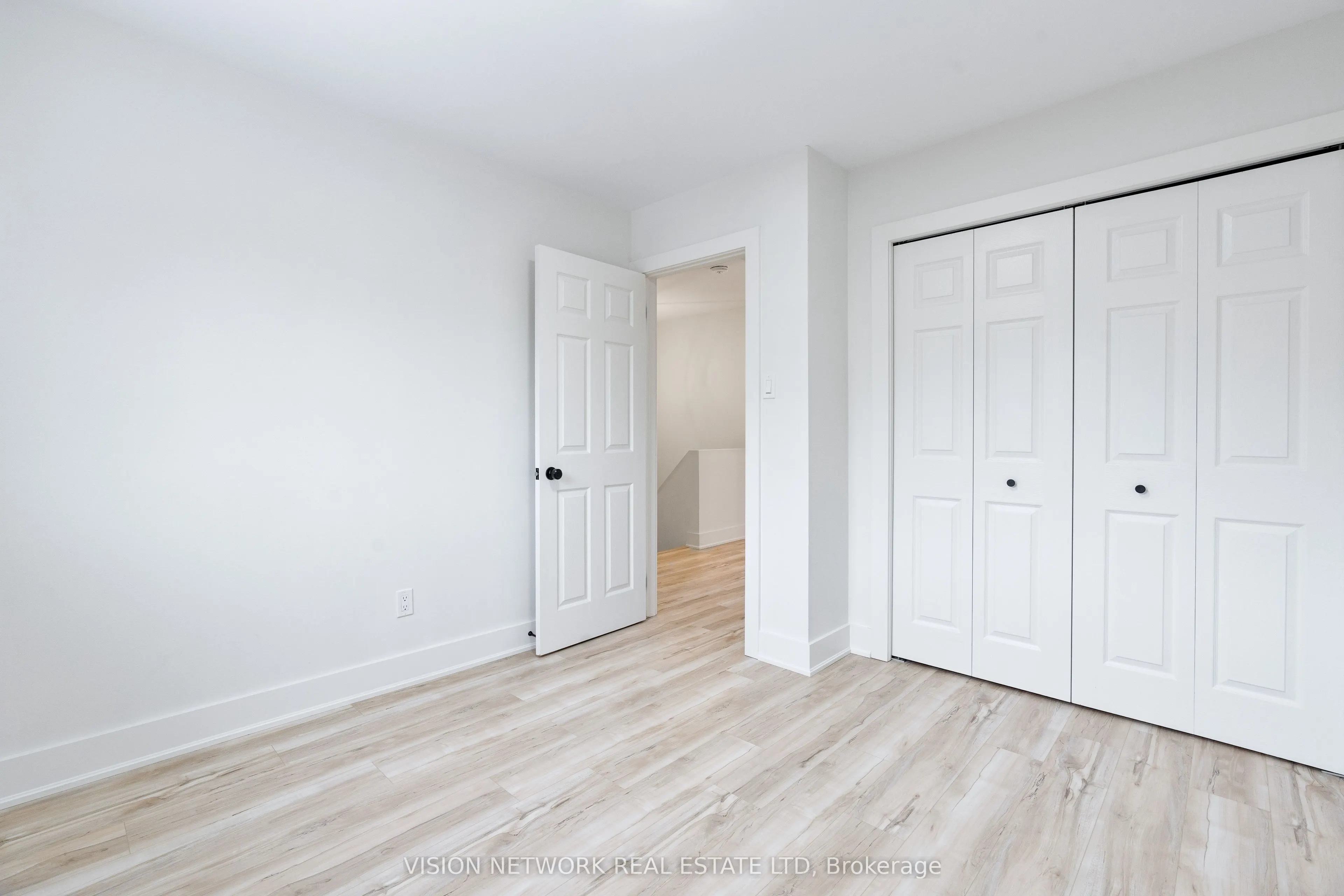 168 Gibson Crescent