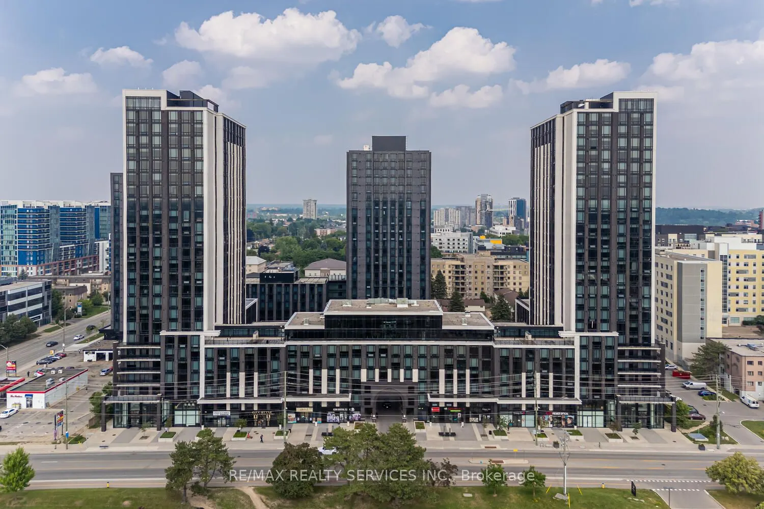 145 Columbia Street, #1736