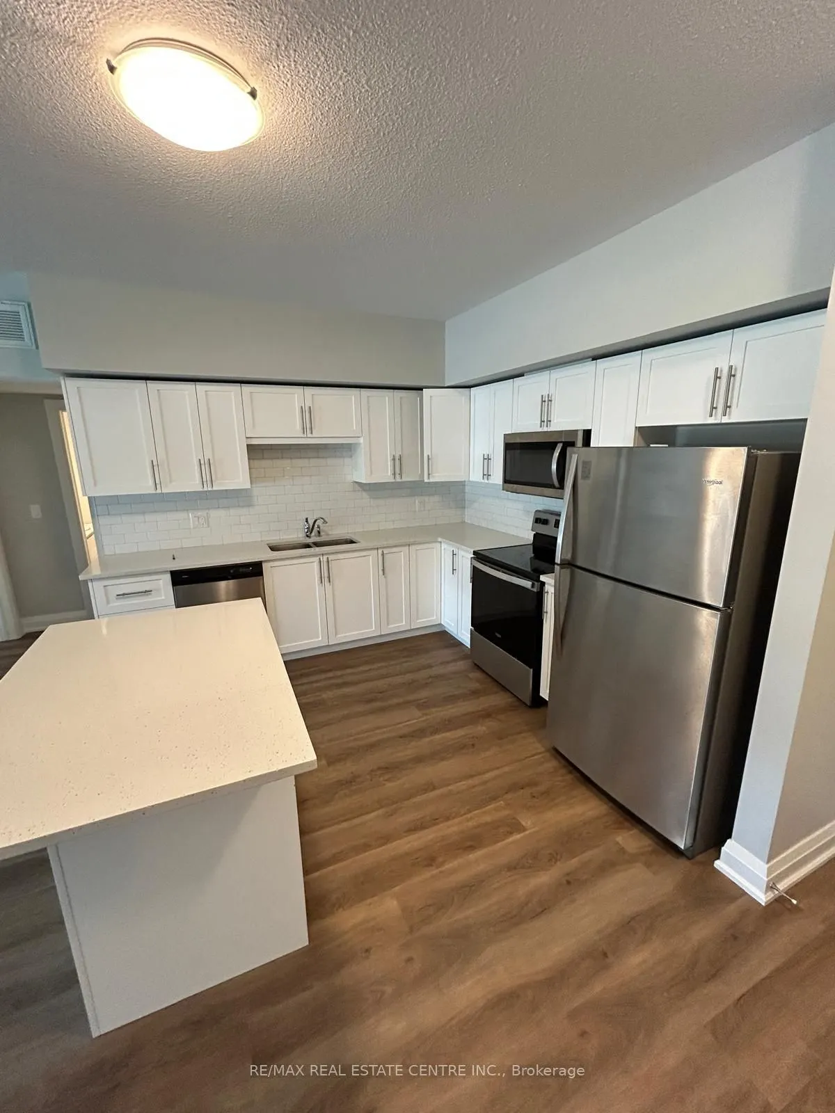 120 Summersides Boulevard, #108