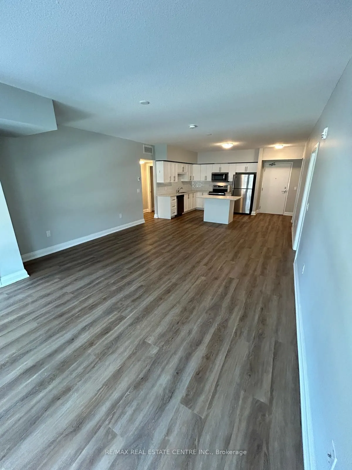 120 Summersides Boulevard, #108