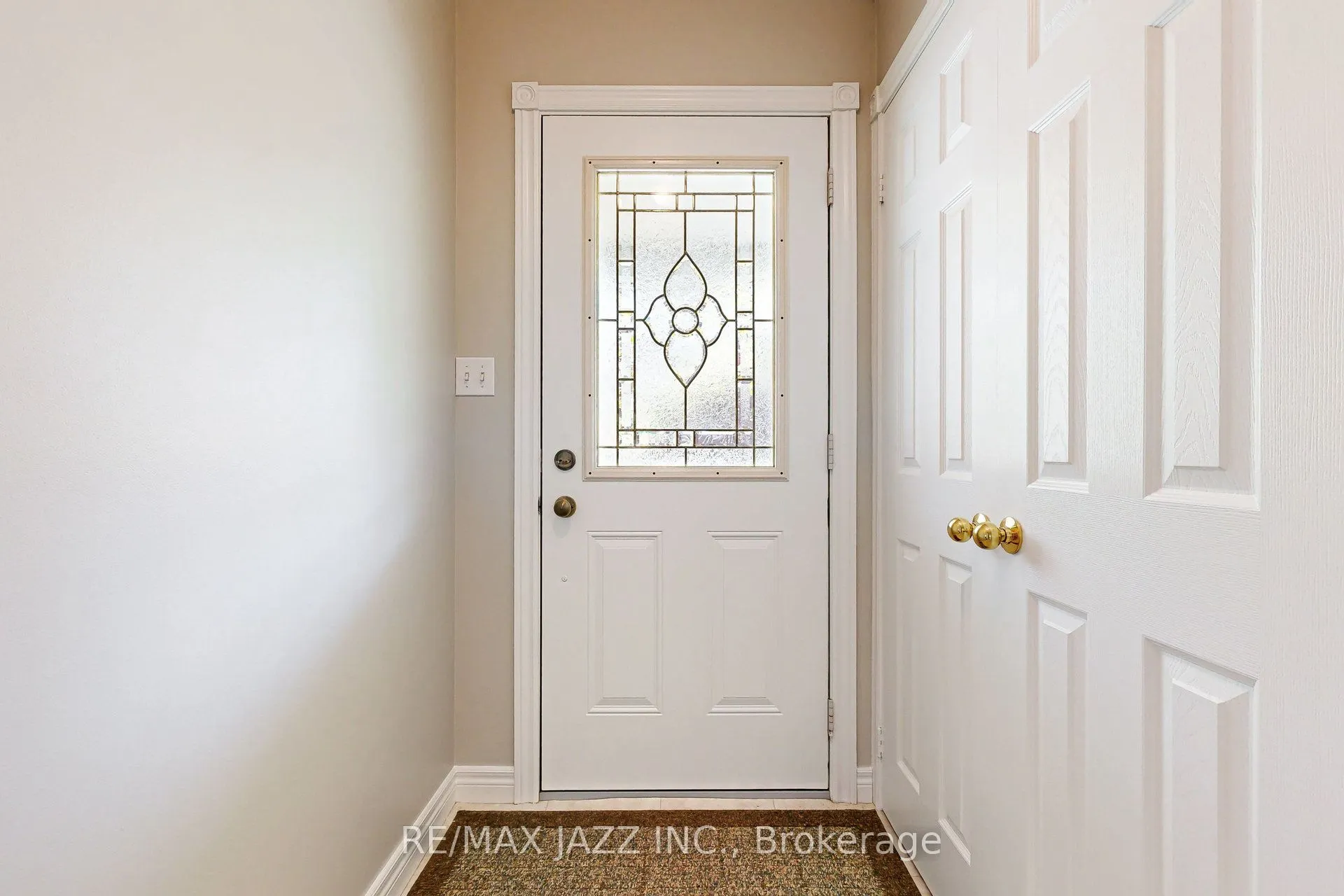 13 Springbrook Road
