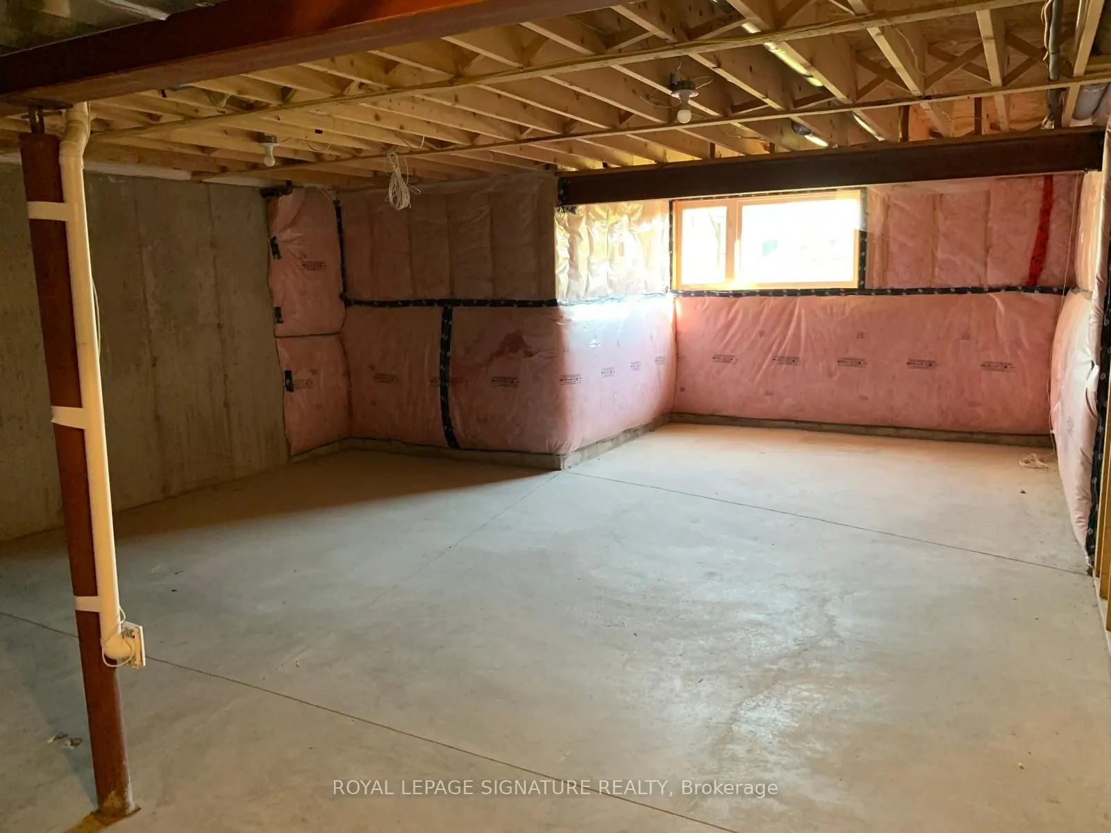 35 Midhurst Heights, #4