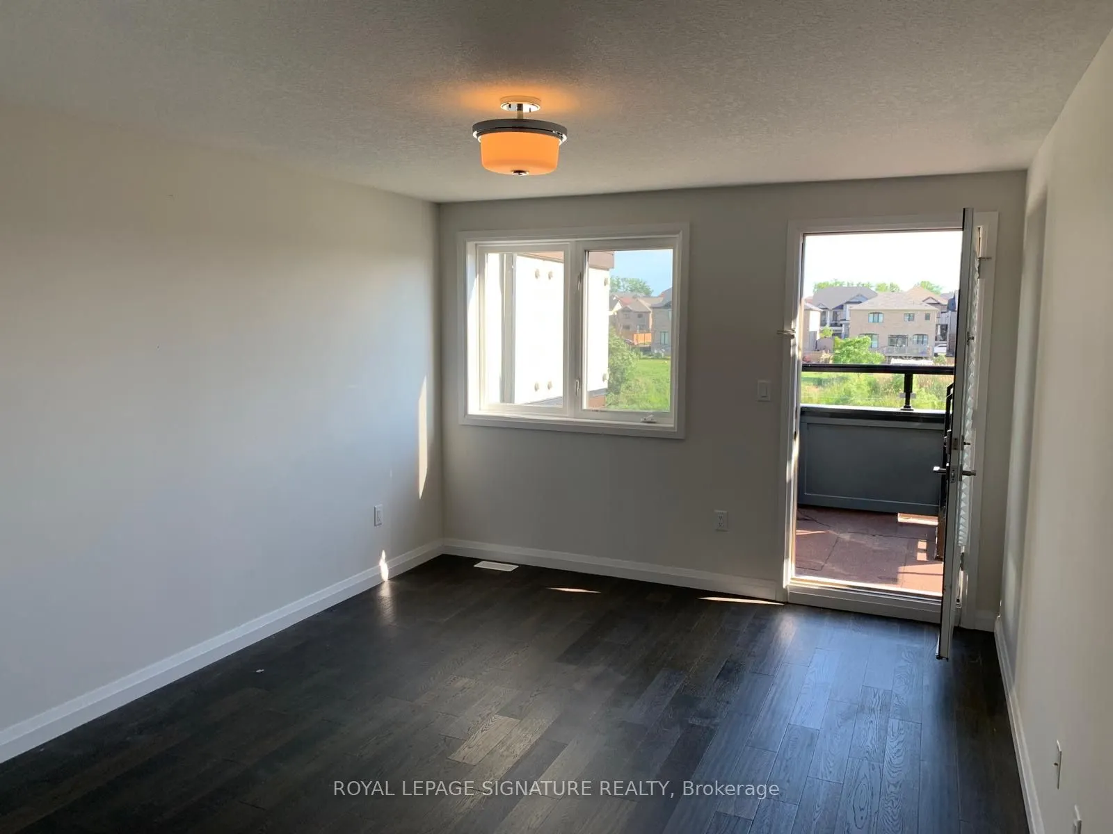 35 Midhurst Heights, #4