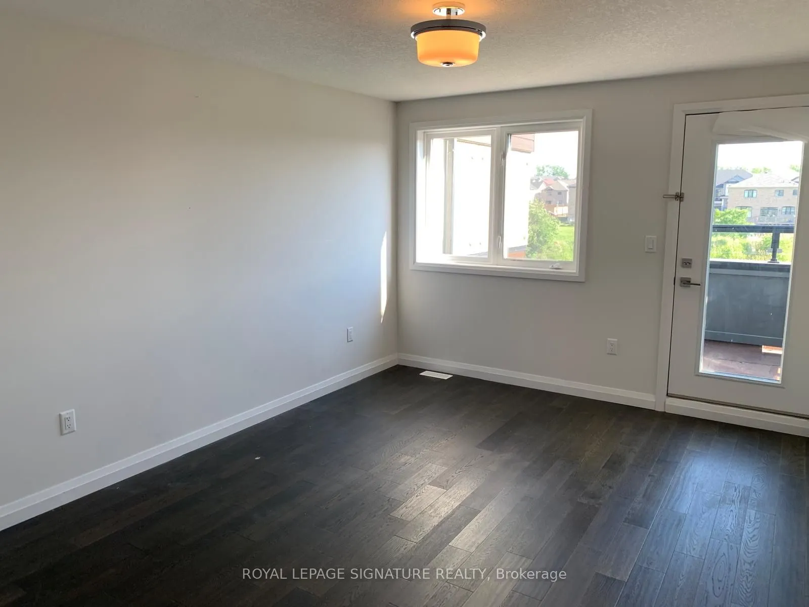 35 Midhurst Heights, #4