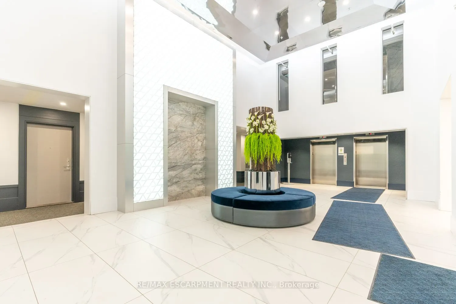 16 Concord Place, #513