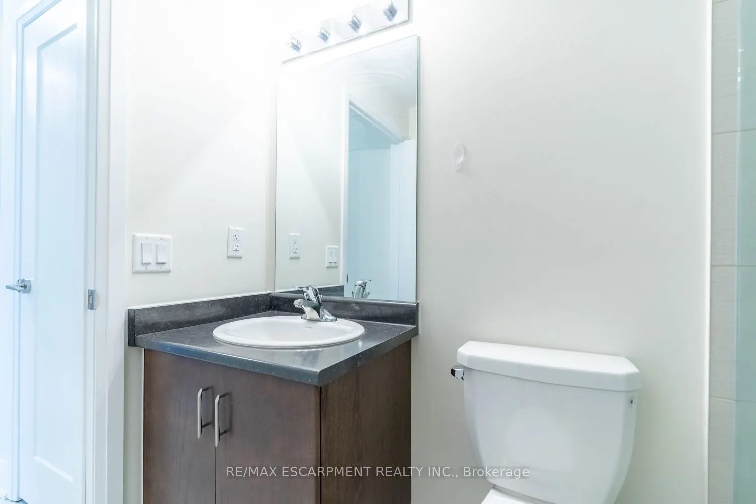 16 Concord Place, #513