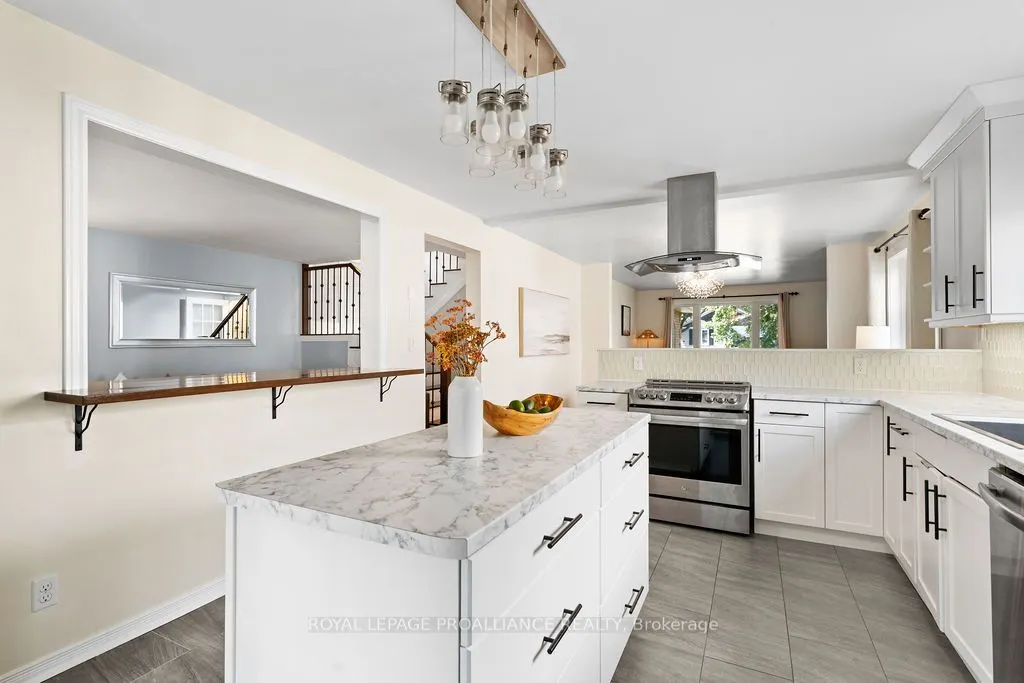 56 Sherwood Crescent