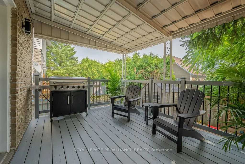 56 Sherwood Crescent