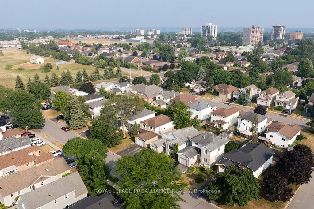 56 Sherwood Crescent