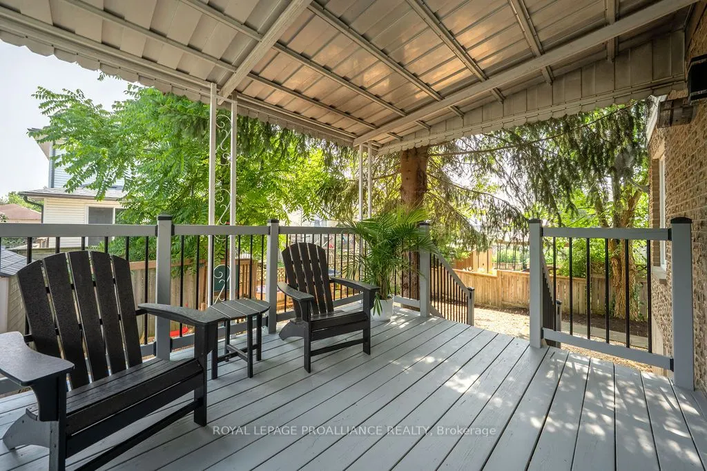 56 Sherwood Crescent