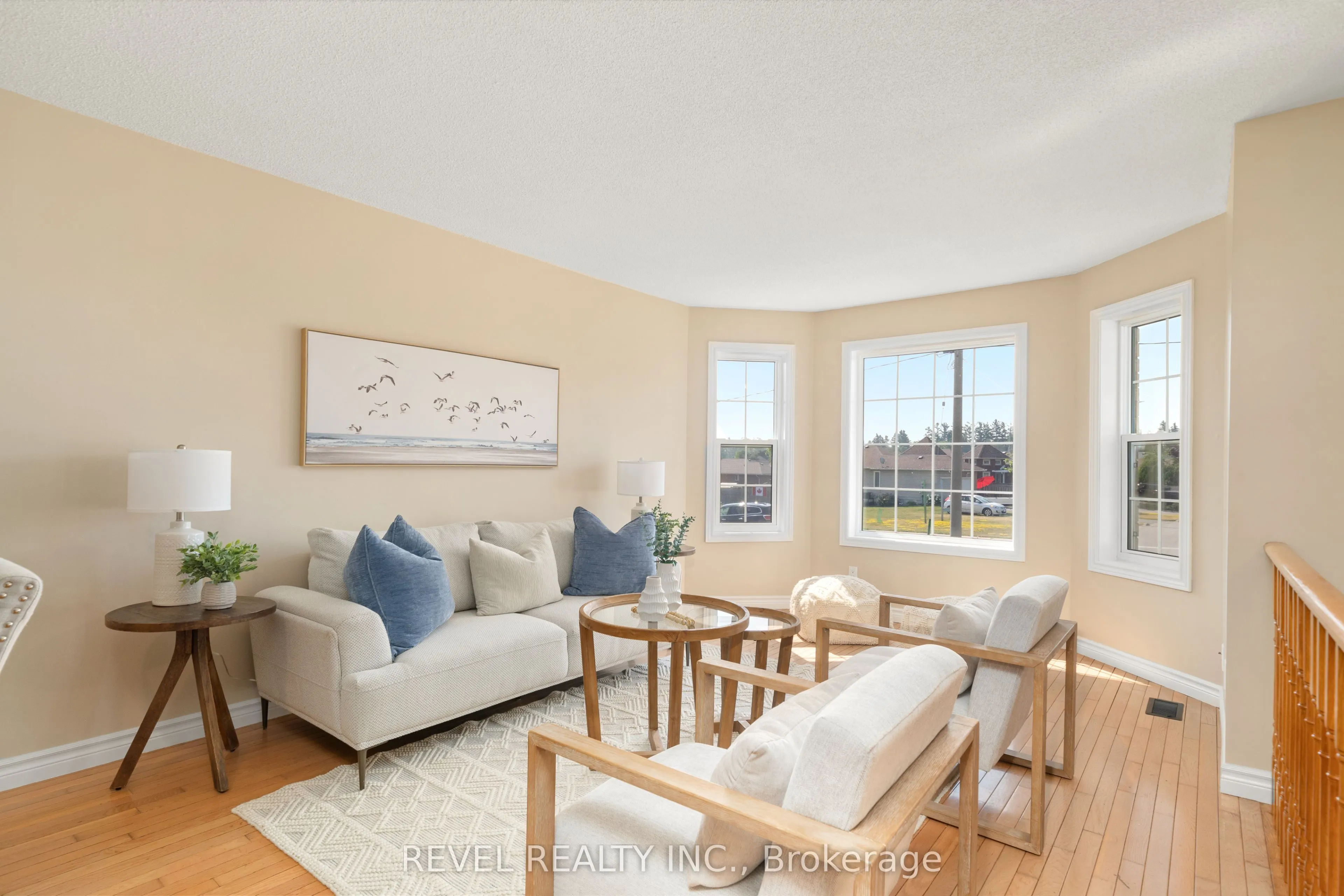 22 McGibbon Boulevard