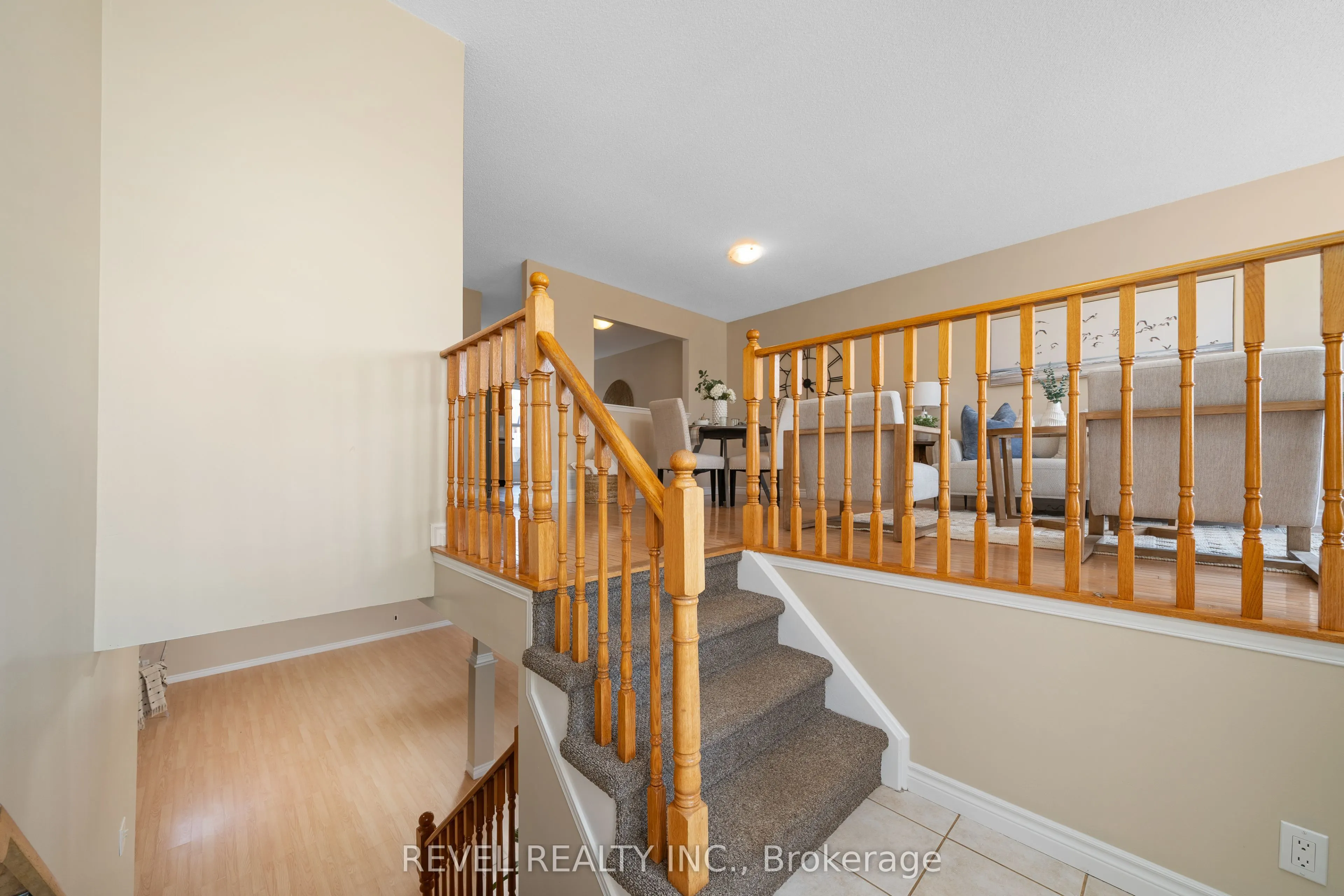 22 McGibbon Boulevard