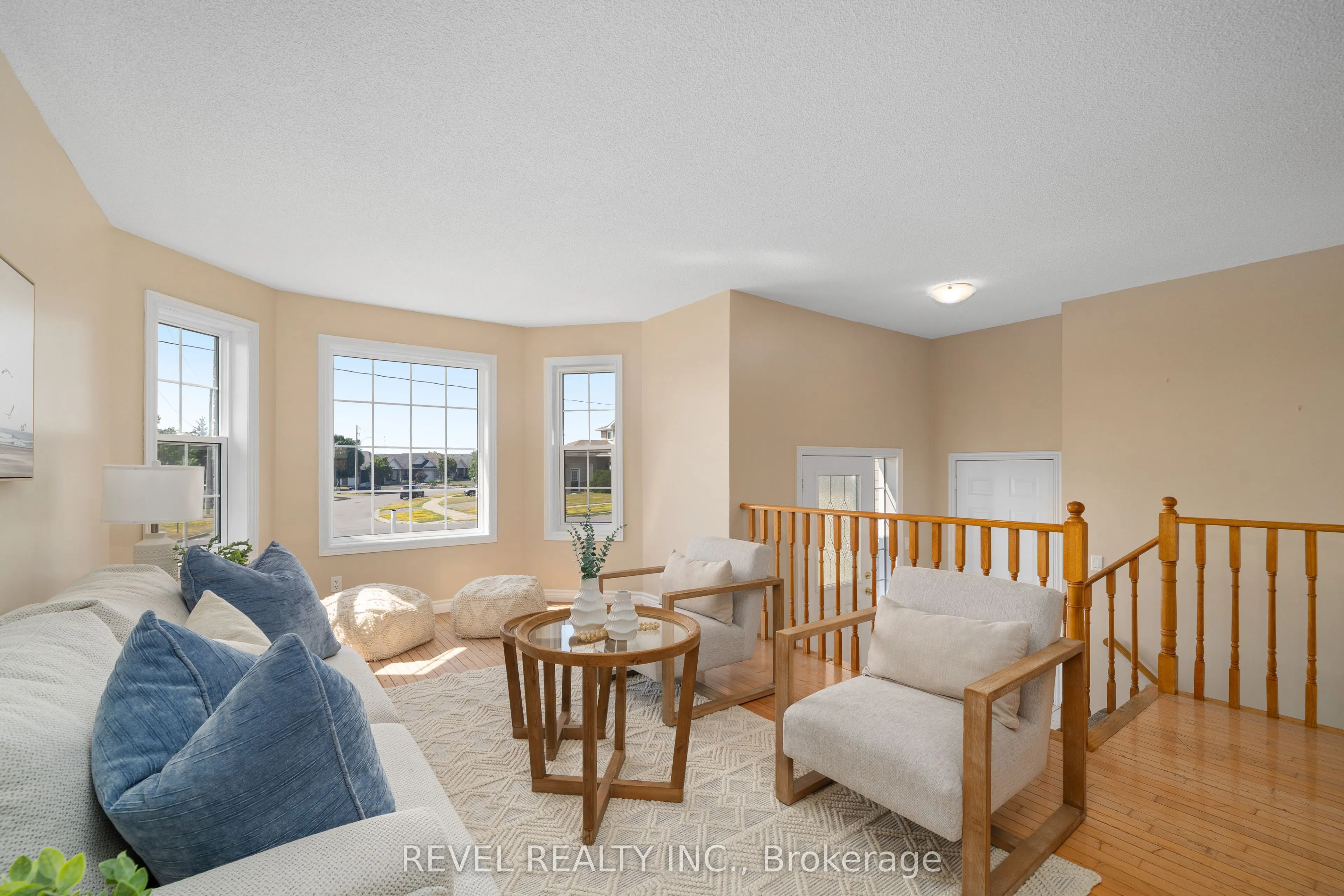 22 McGibbon Boulevard