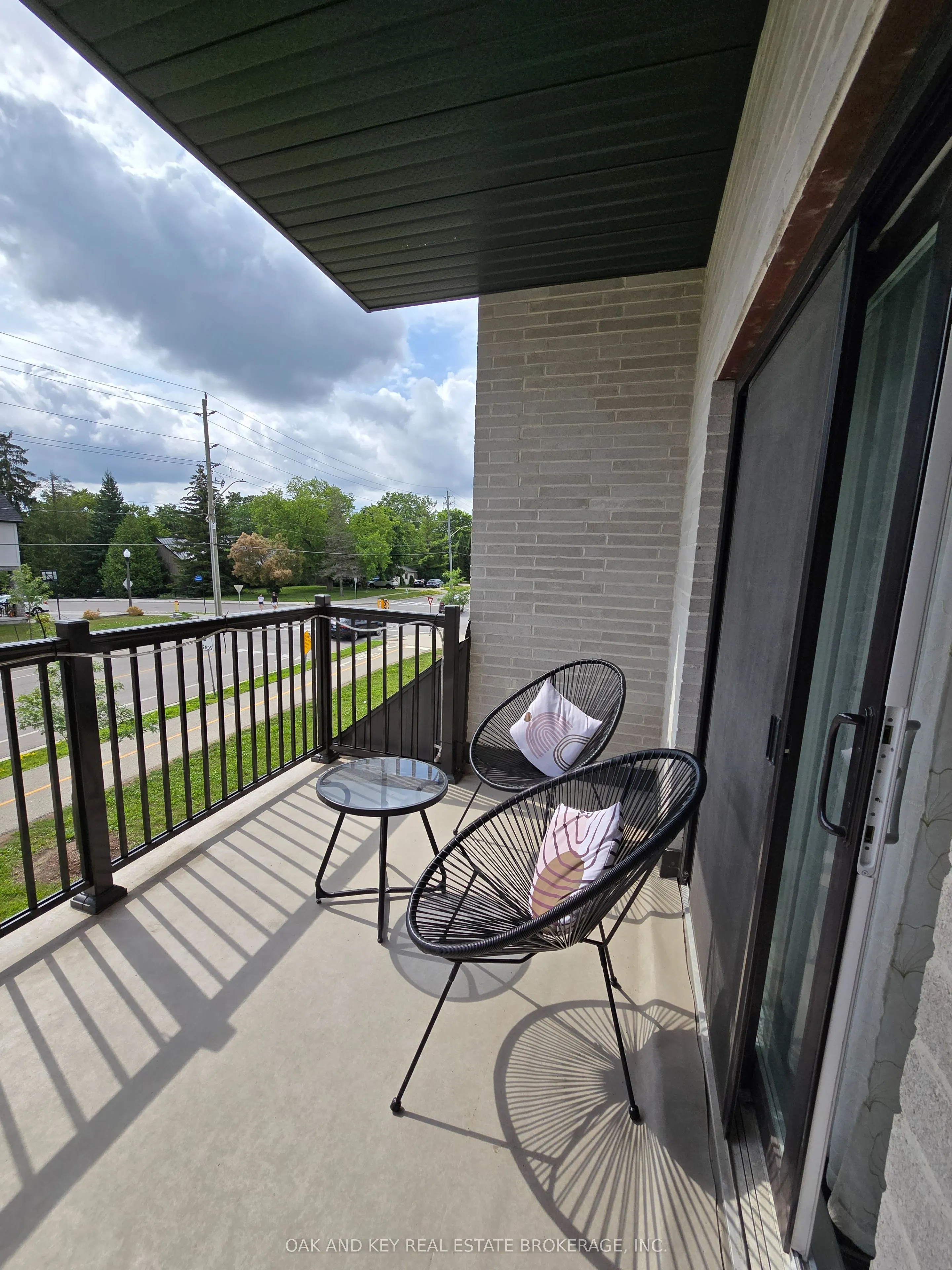 255 Woolwich Street, #204