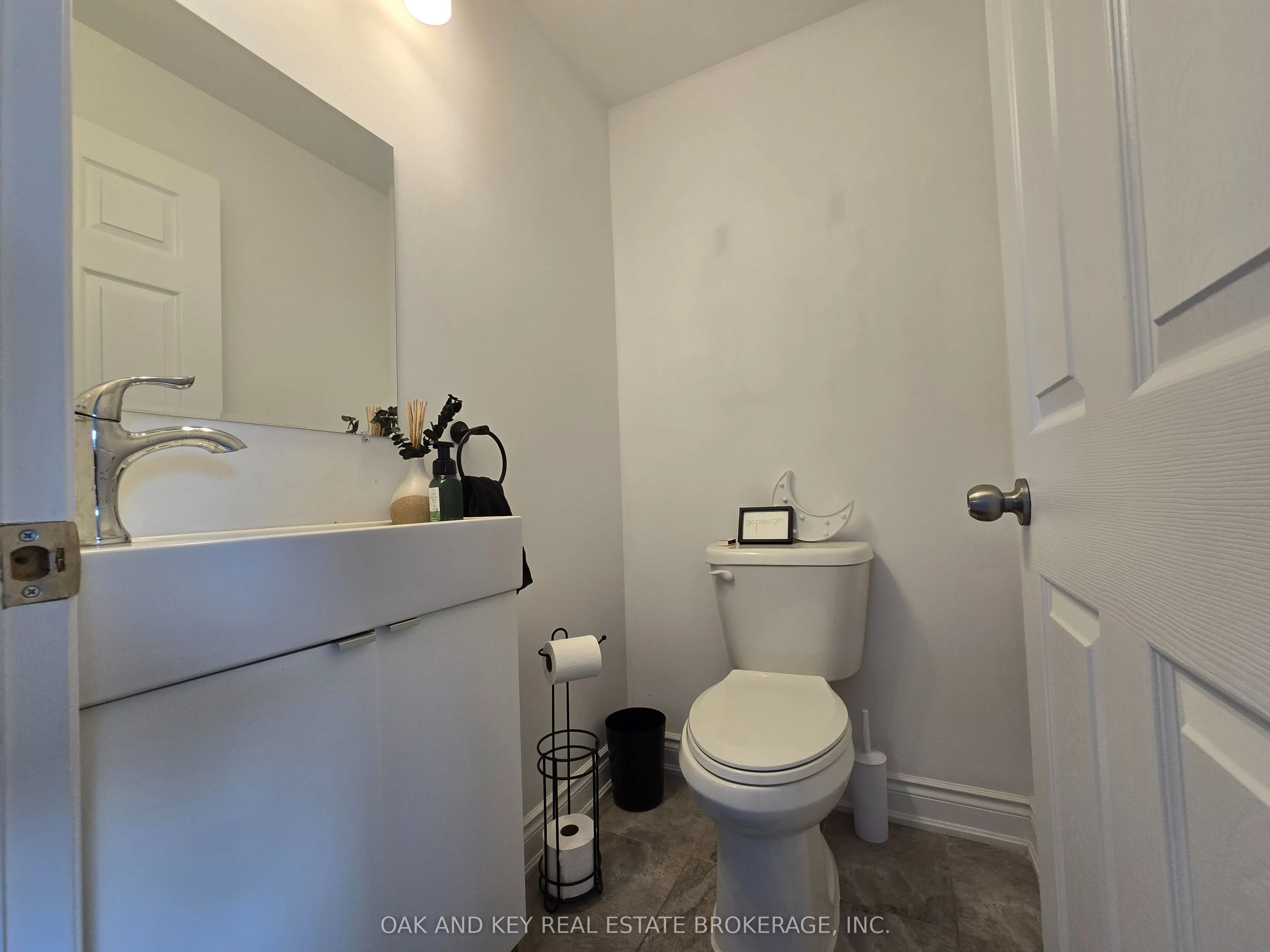 255 Woolwich Street, #204