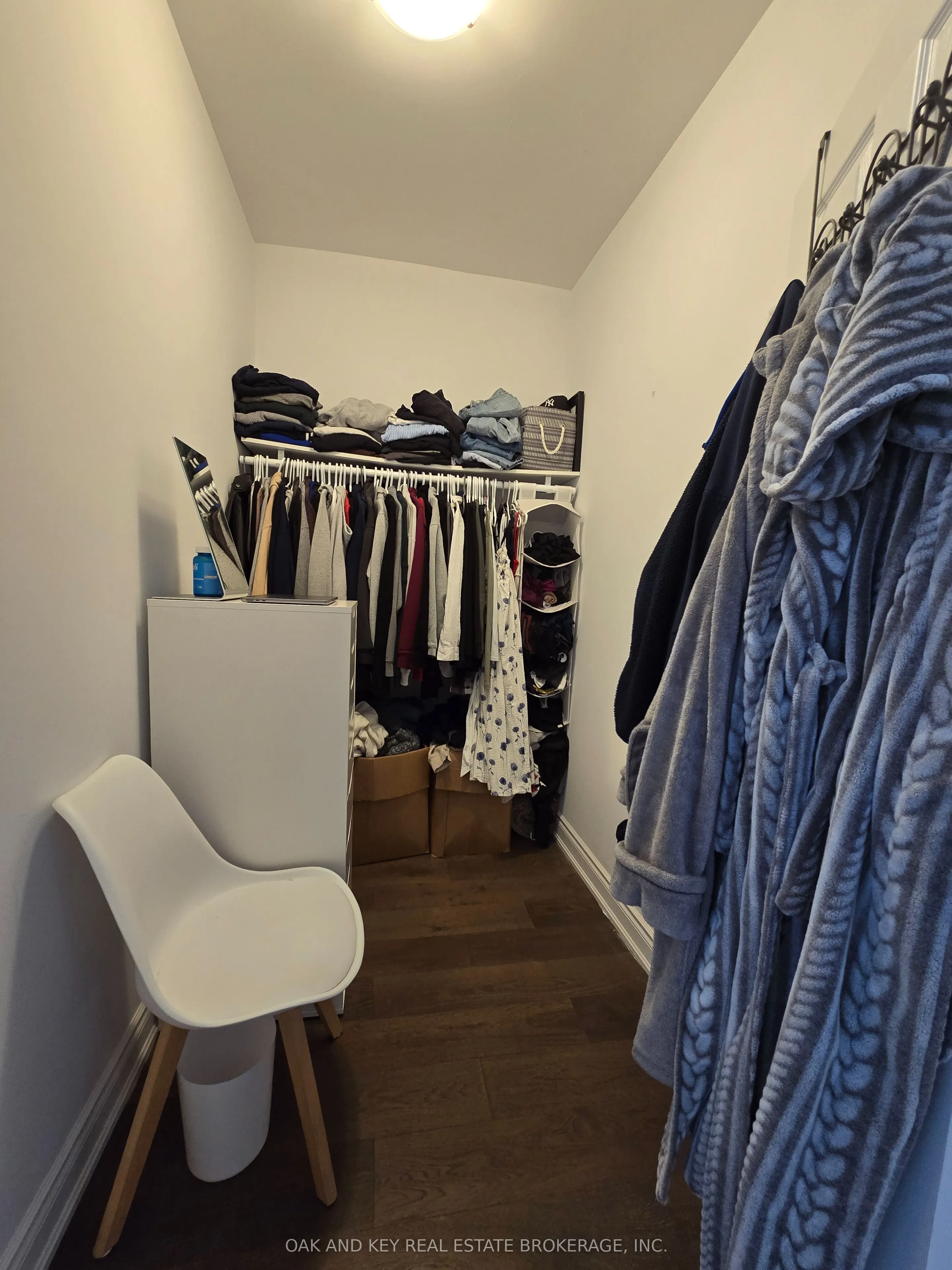 255 Woolwich Street, #204