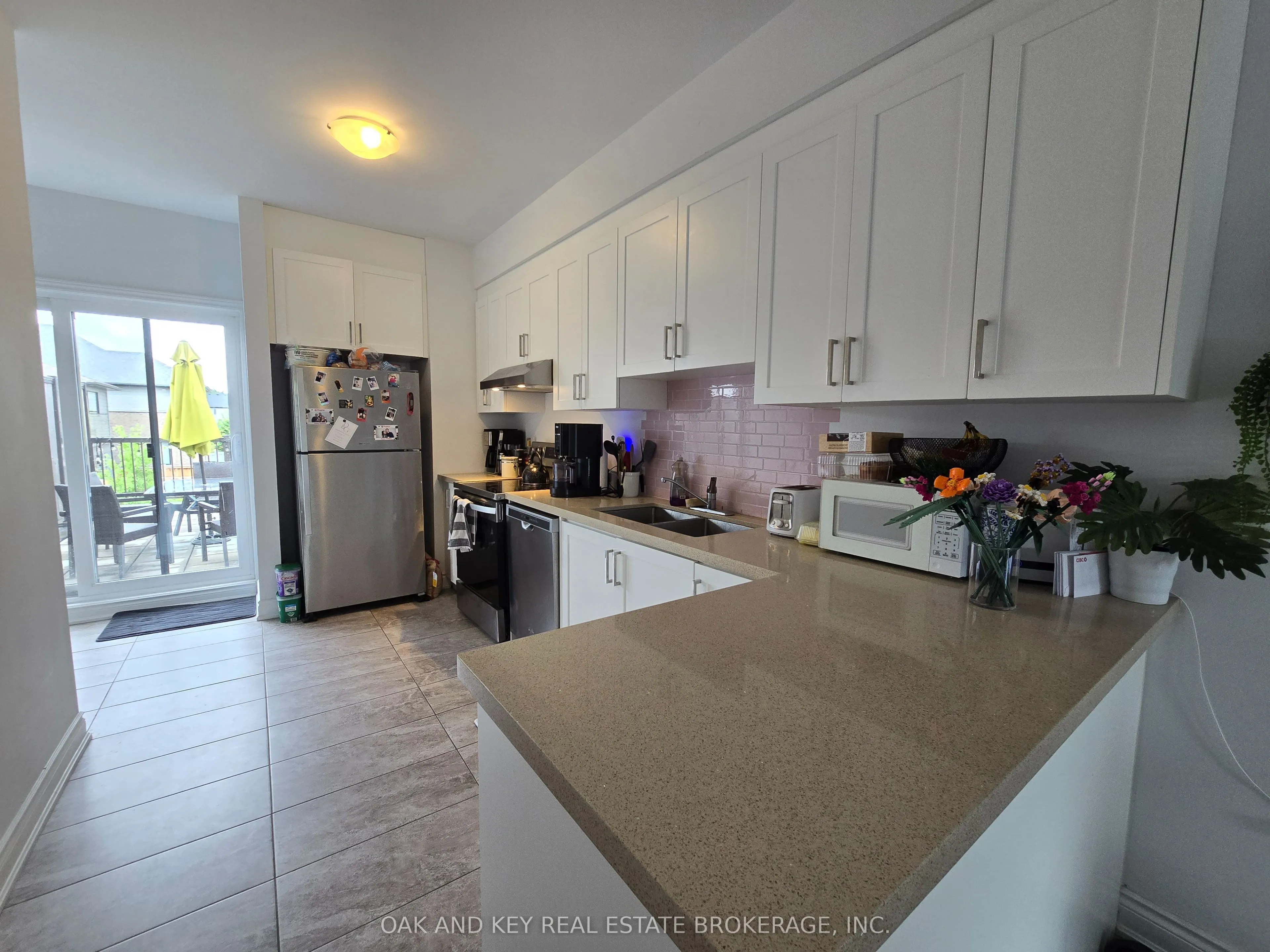 255 Woolwich Street, #204
