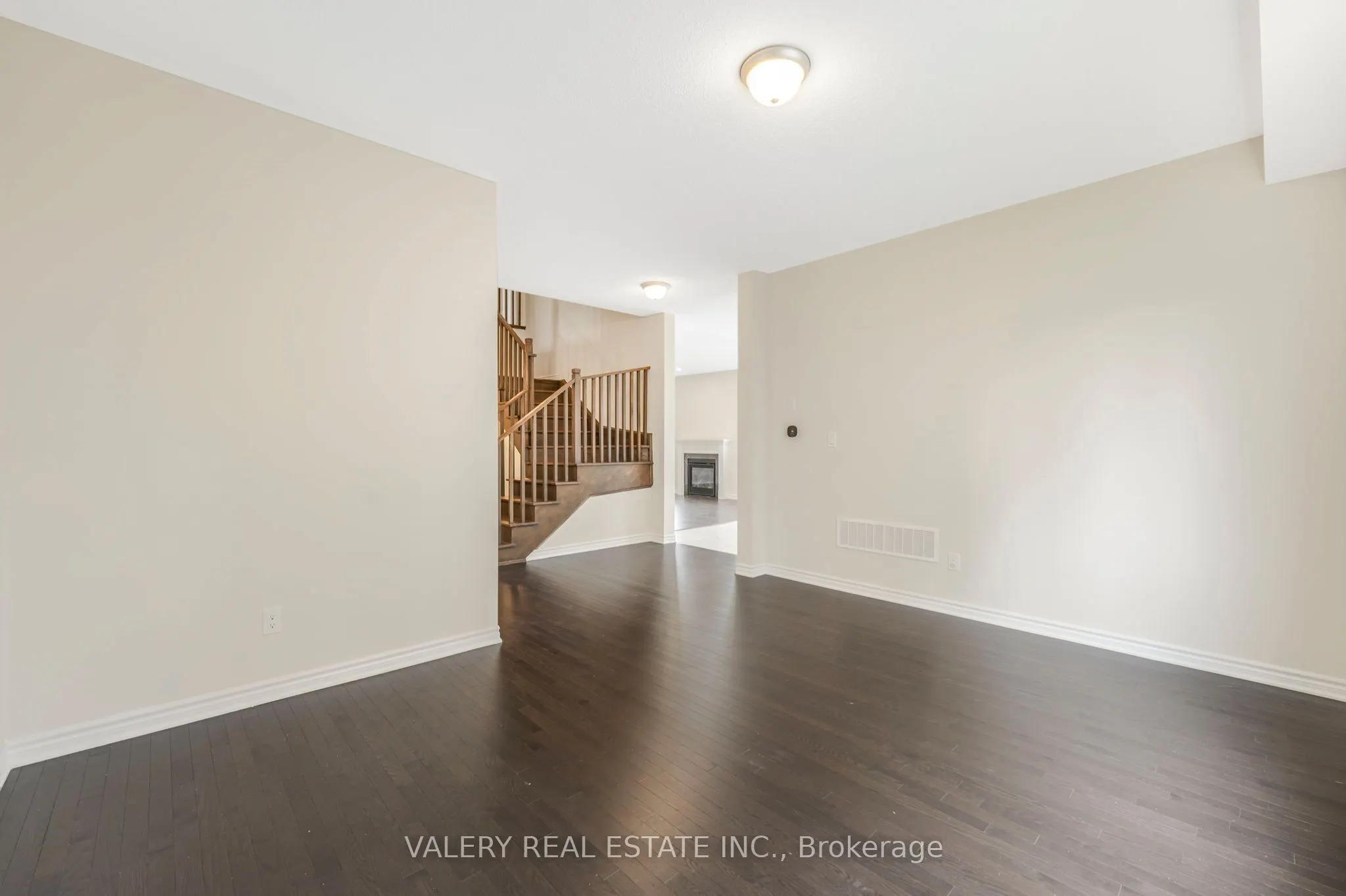 17 Oriole Crescent