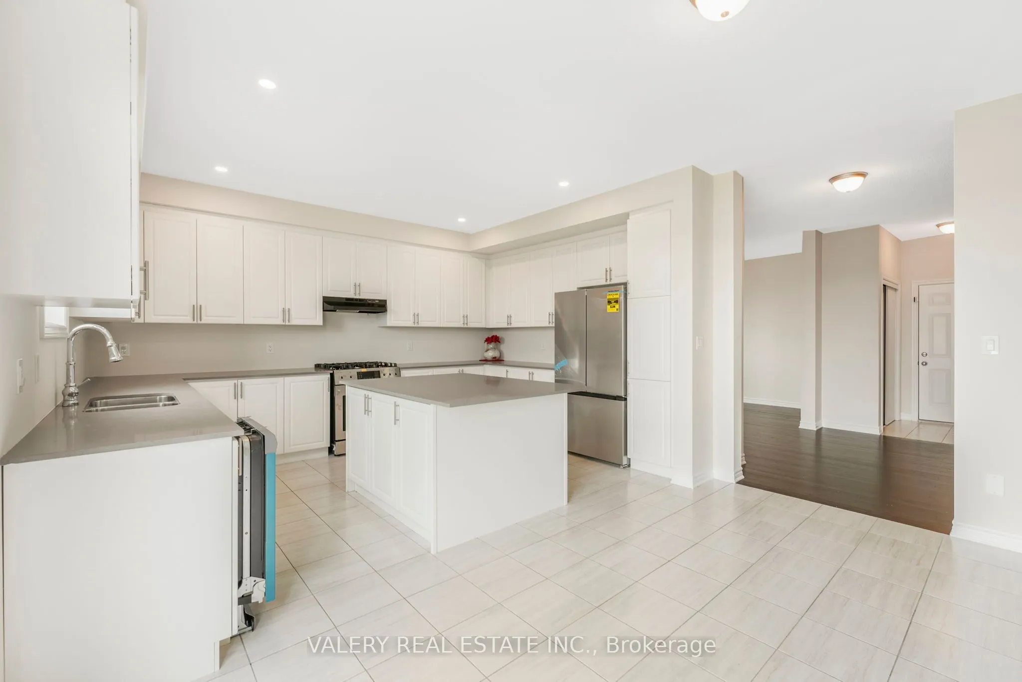 17 Oriole Crescent
